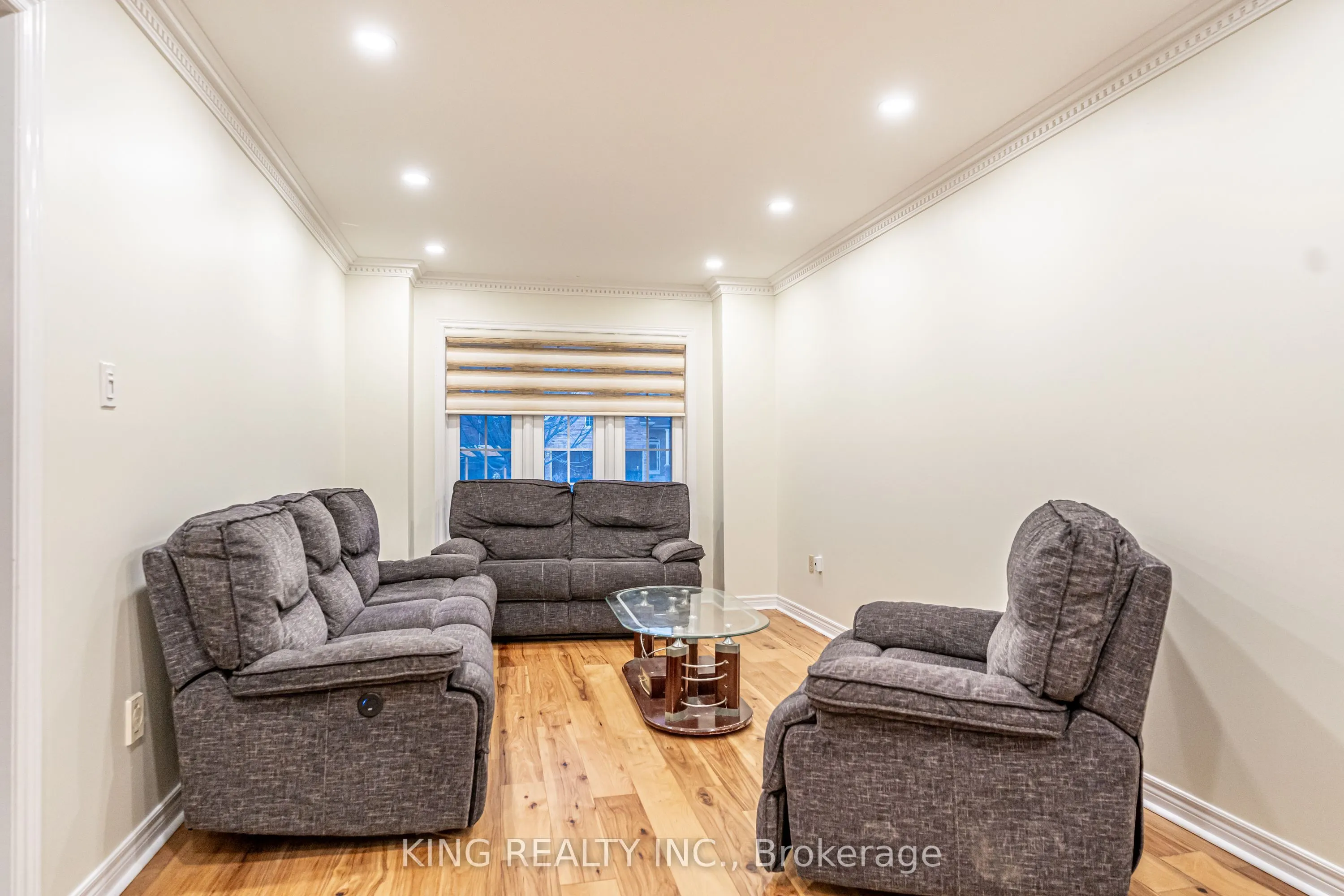 202 Fernforest Drive