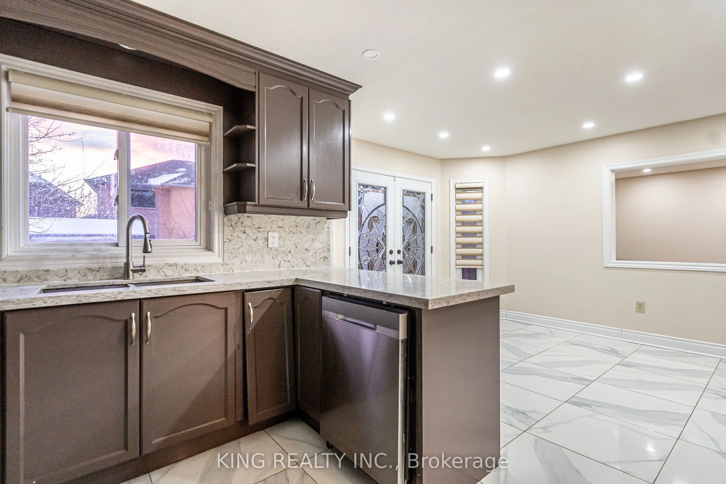 202 Fernforest Drive