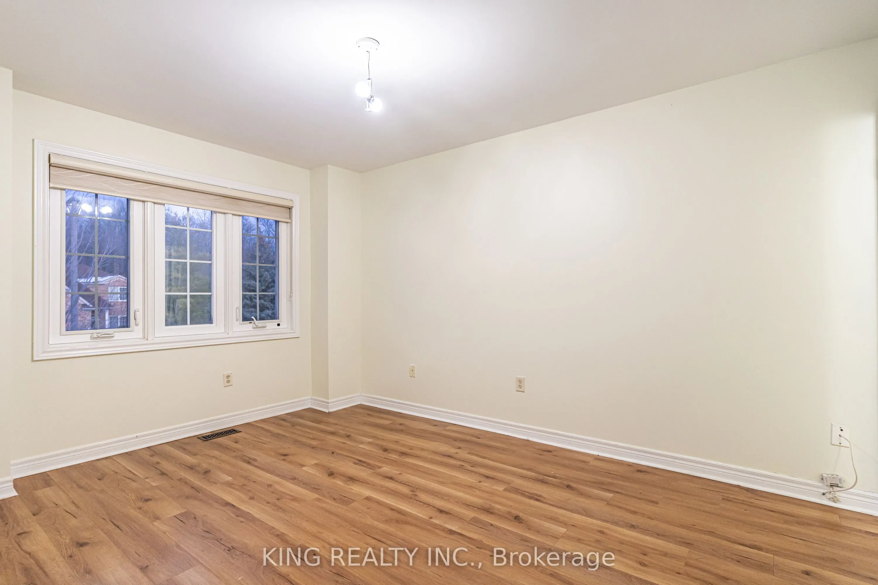 202 Fernforest Drive