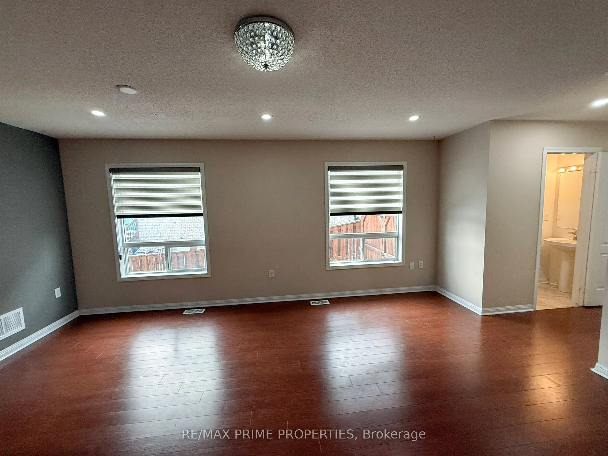 20 Murphy Road