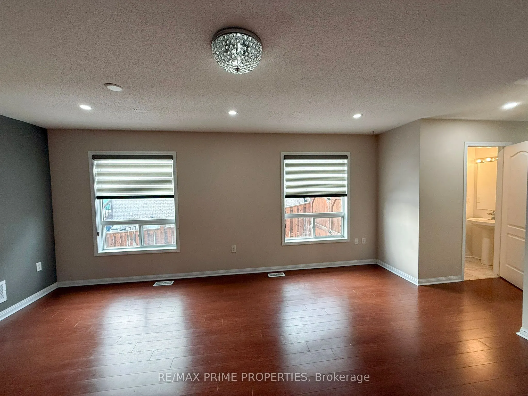 20 Murphy Road