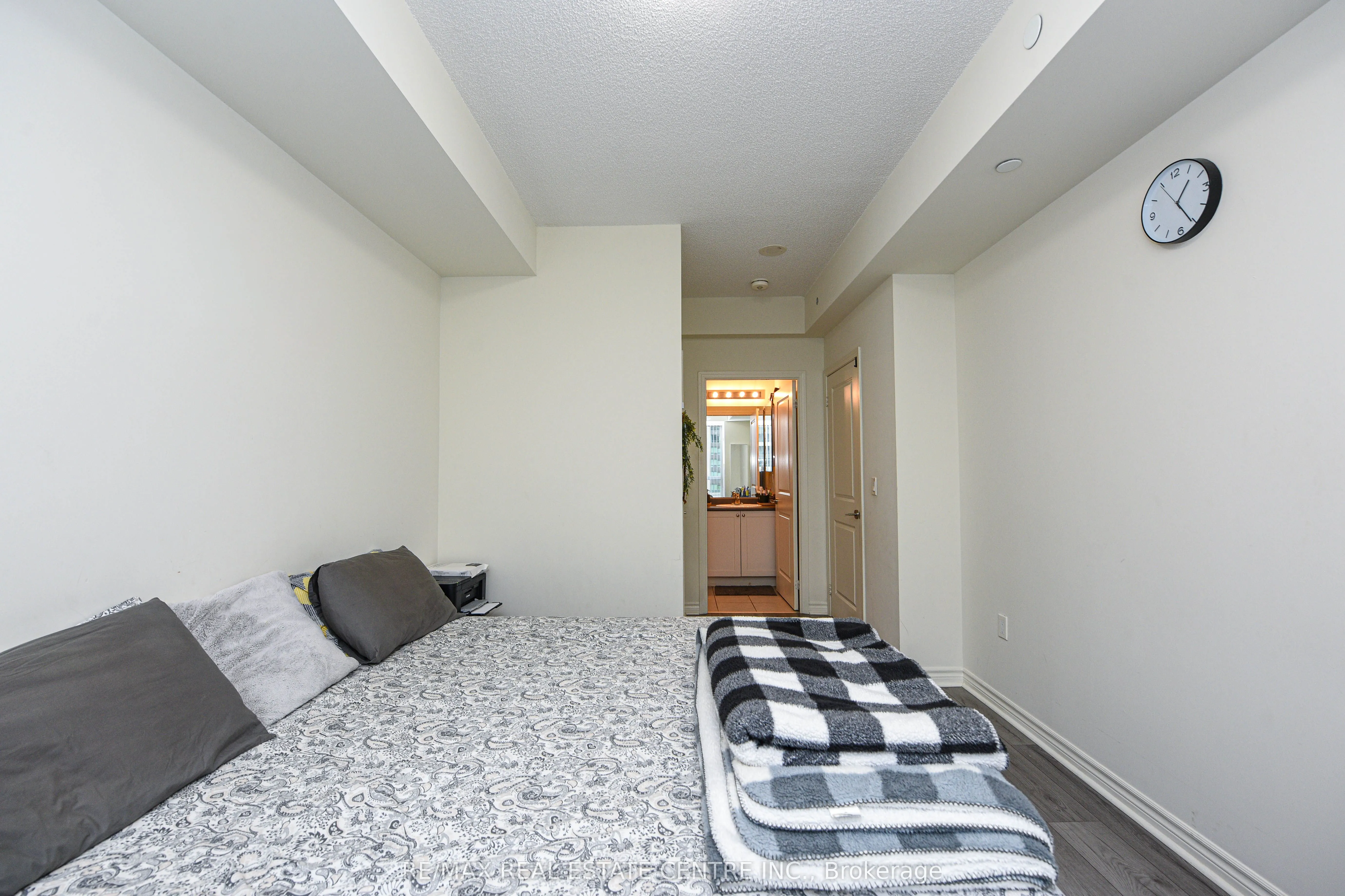 349 Rathburn Road #507