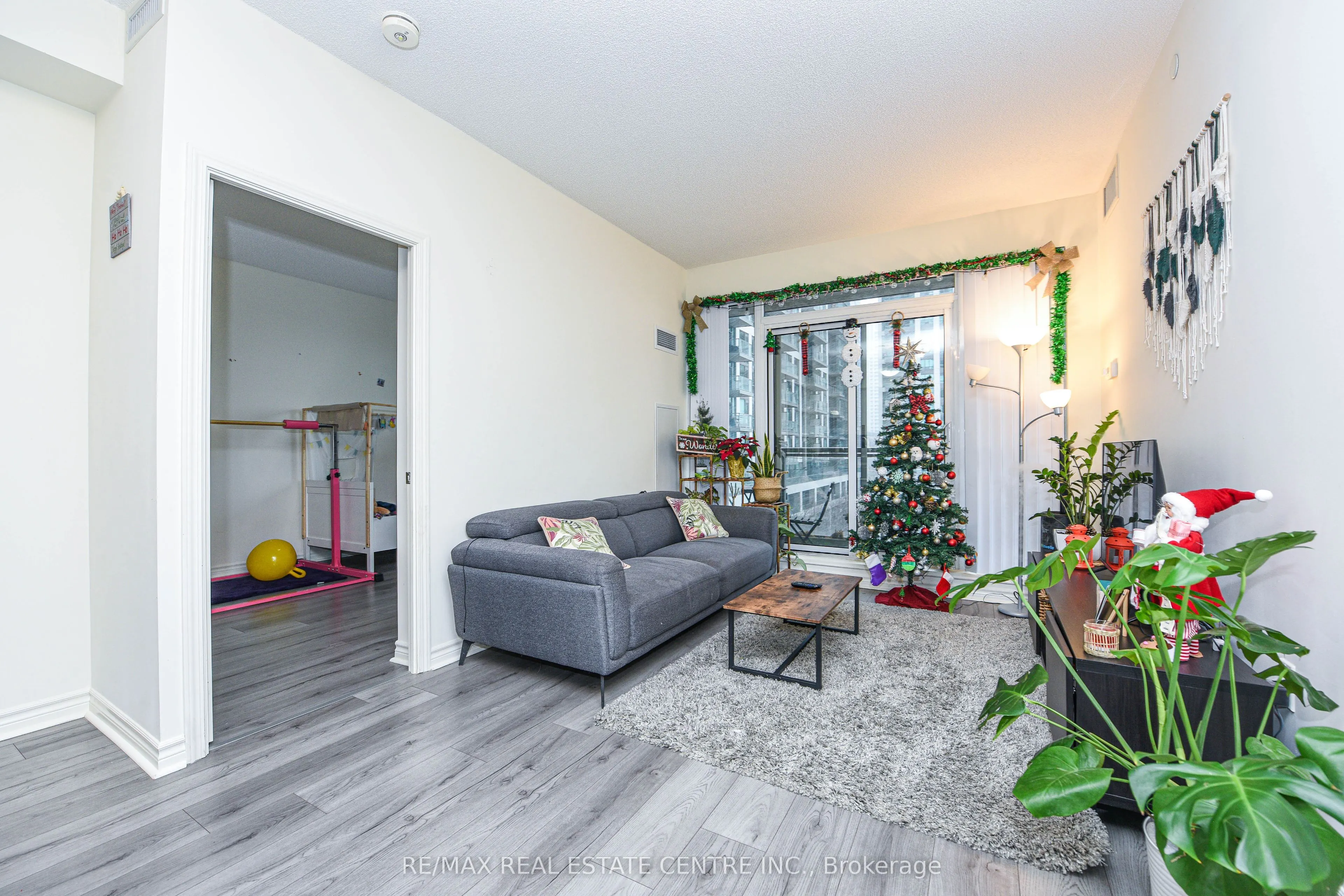 349 Rathburn Road #507