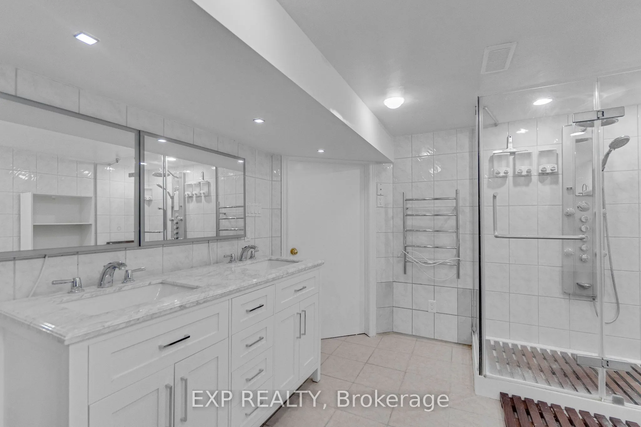 1331 St. James Avenue