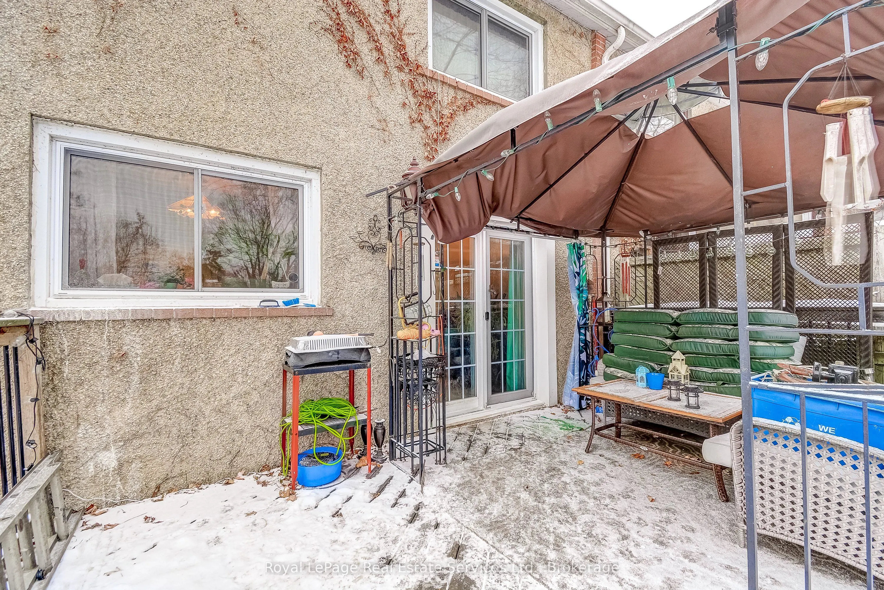 144 Heslop Road