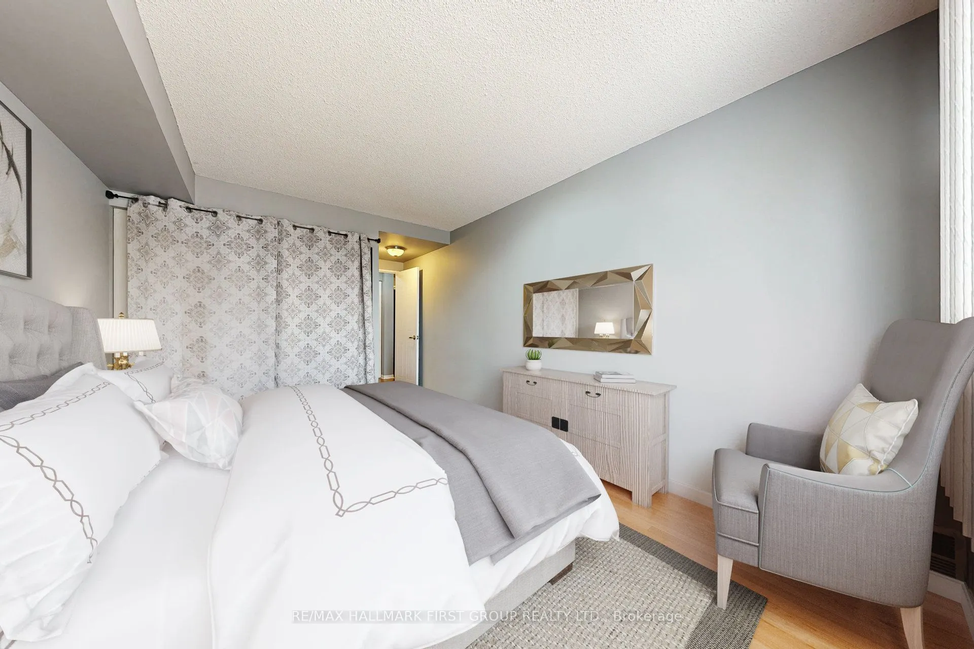 8351 McLaughlin Road S #218