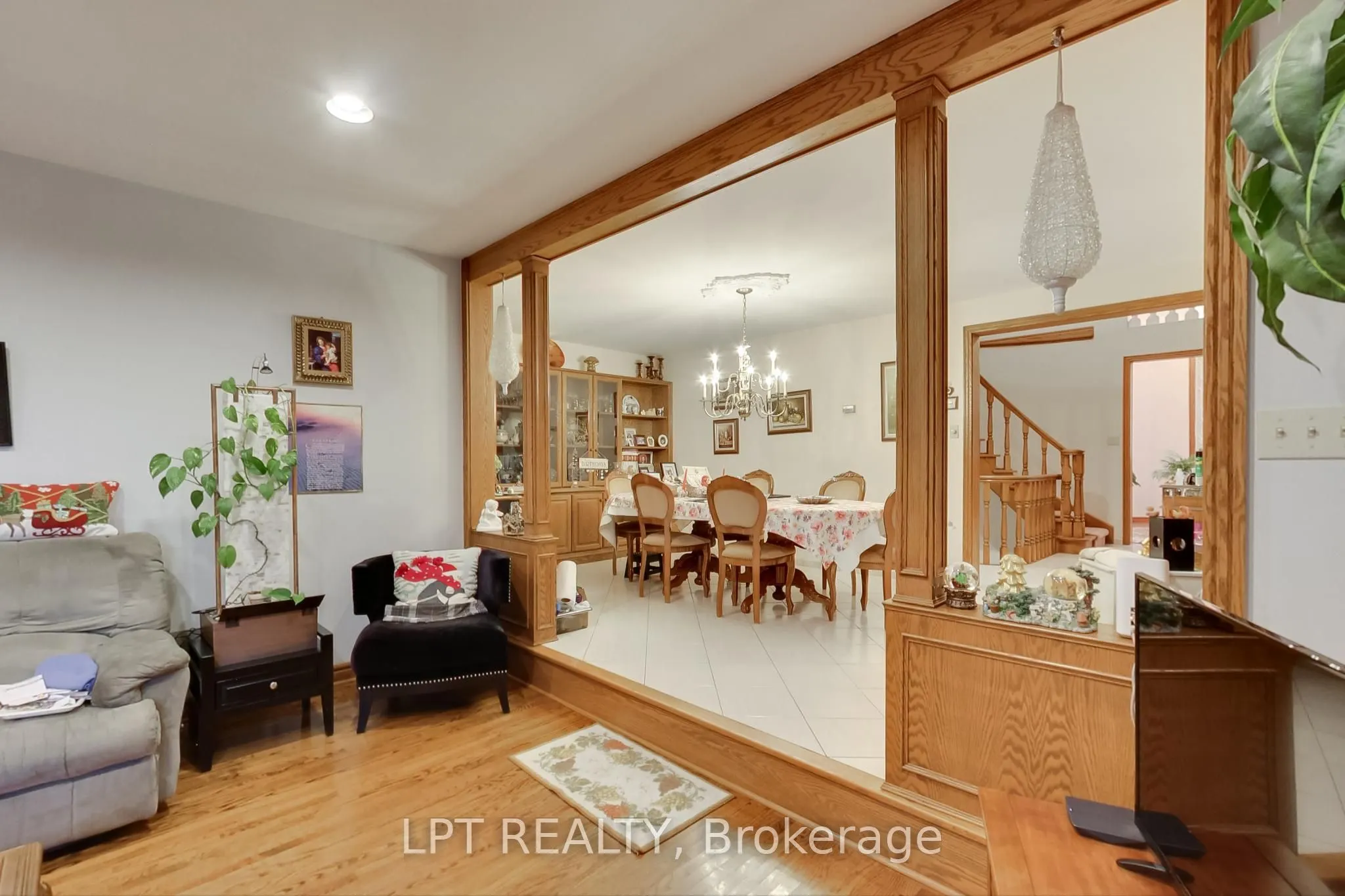 6 Fenton Way