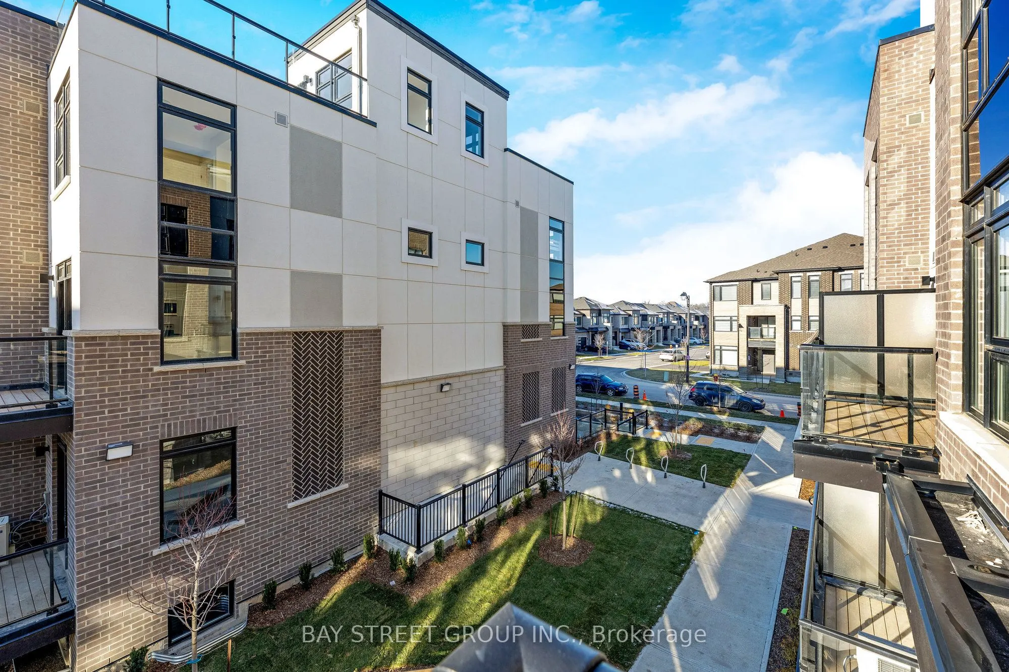 1573 Rose Way #111