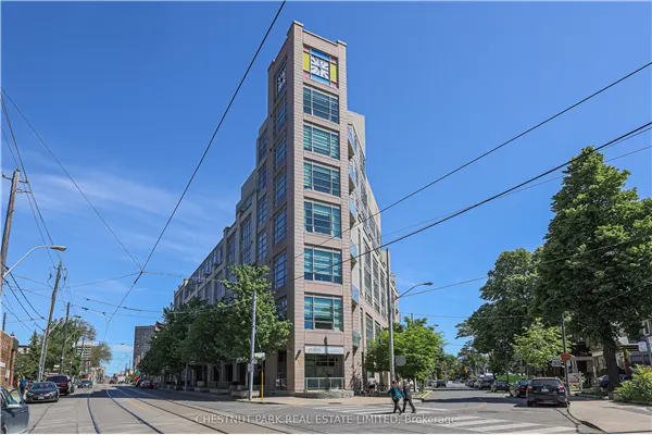 437 Roncesvalles Avenue #411