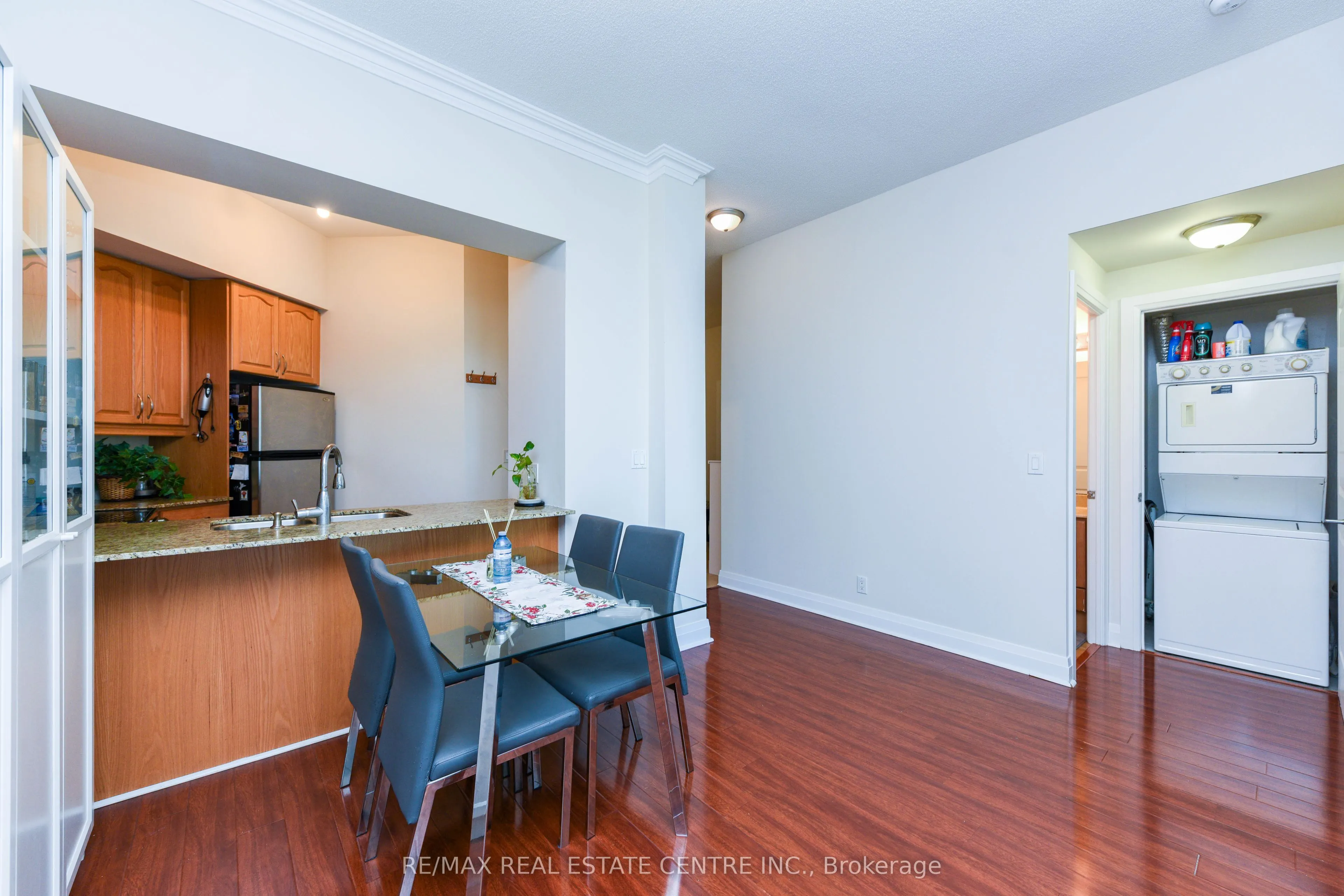 90 Absolute Avenue #2605