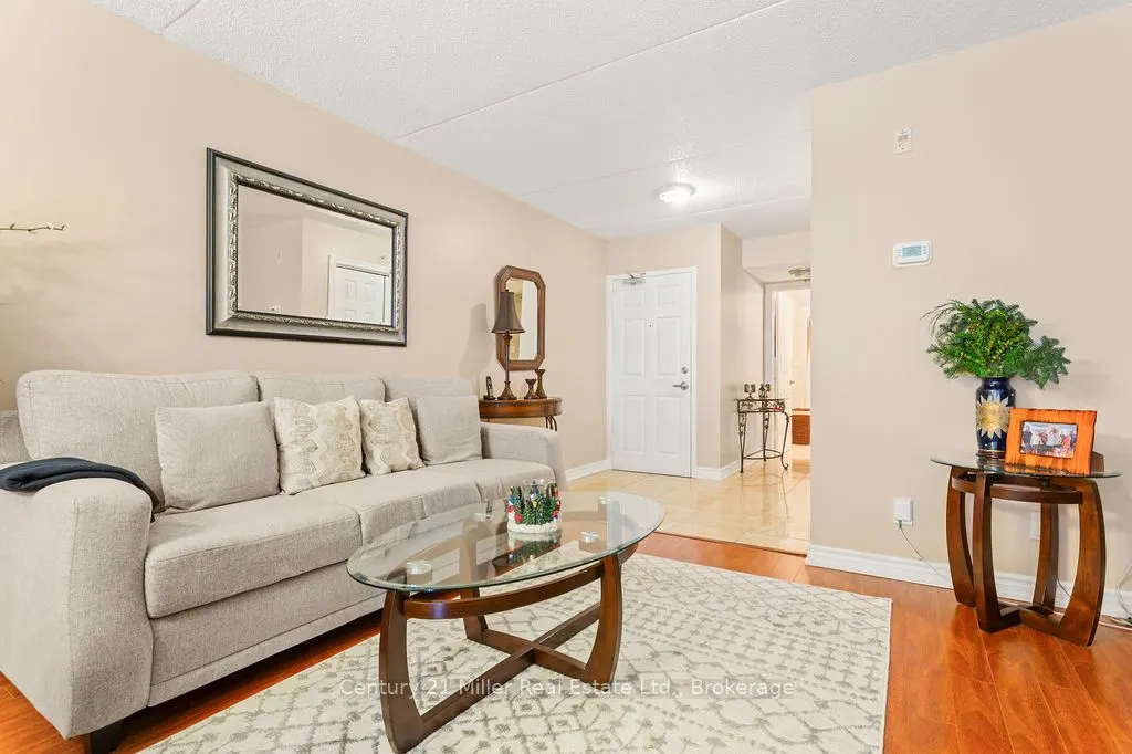 1450 Bishops Gate #111
