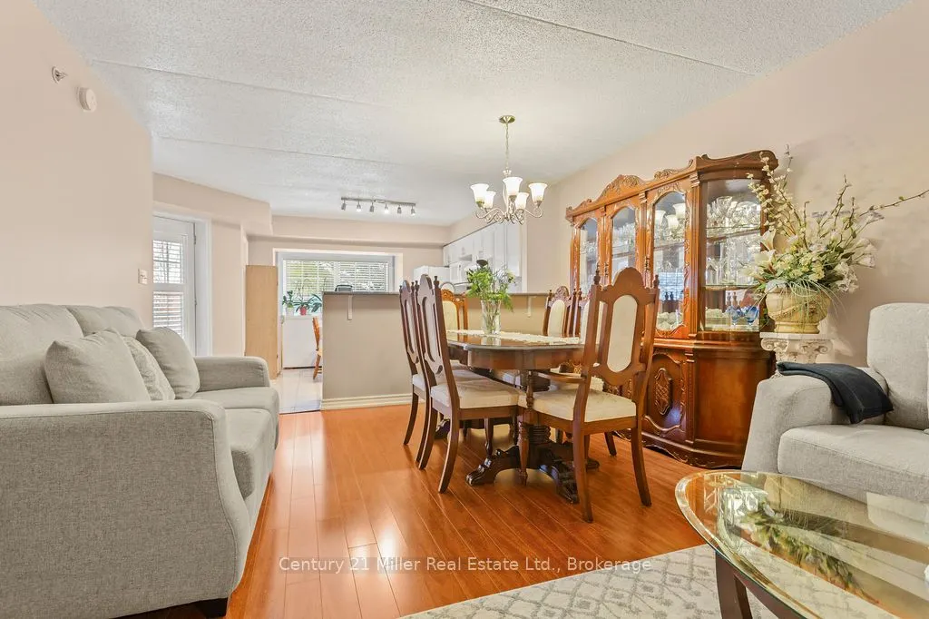 1450 Bishops Gate #111