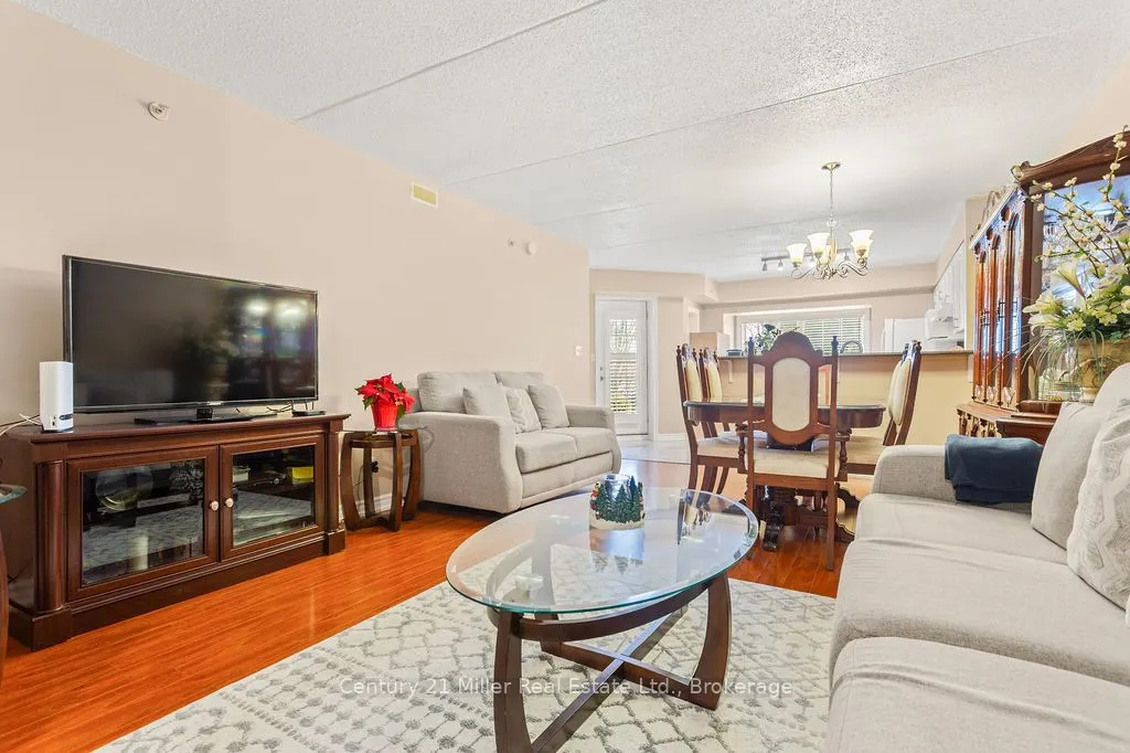 1450 Bishops Gate #111