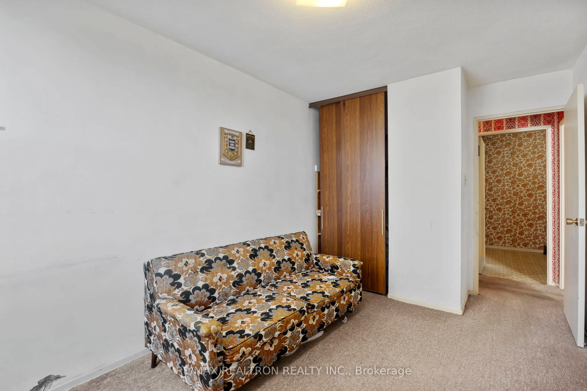 155 Marlee Avenue #909