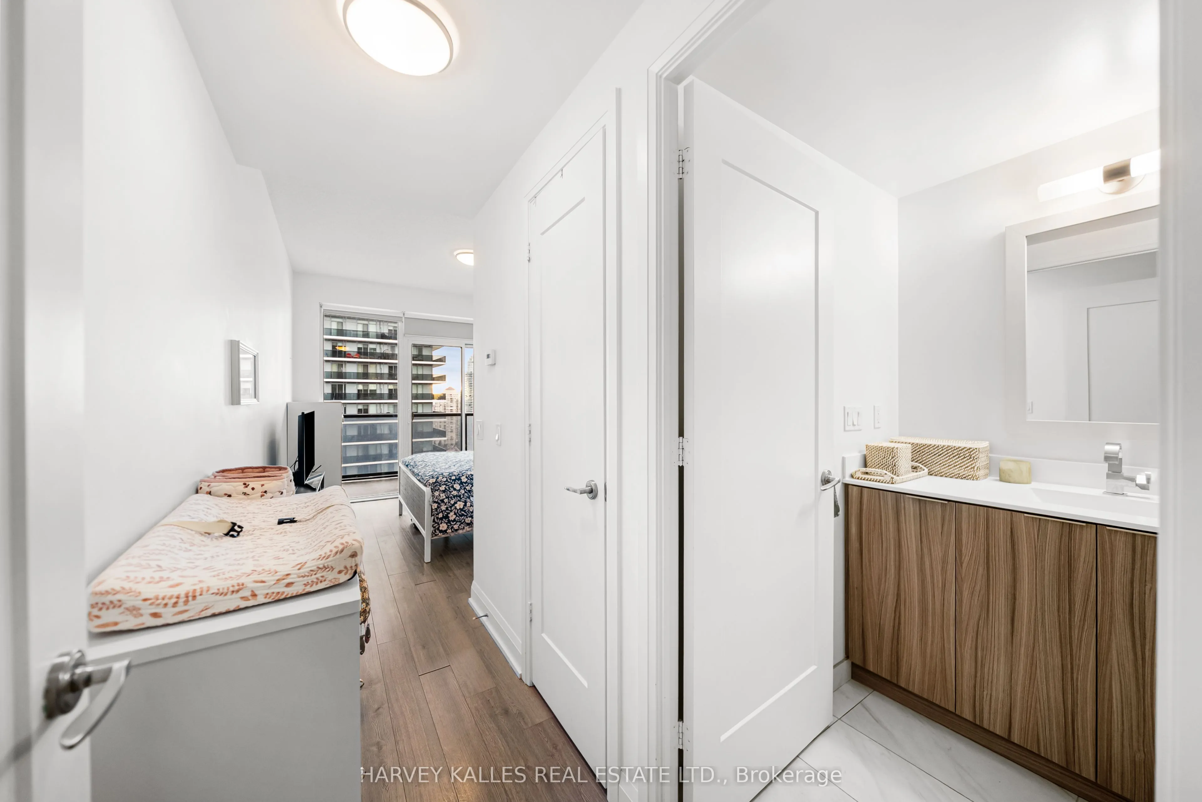56 Annie Craig Drive #2703