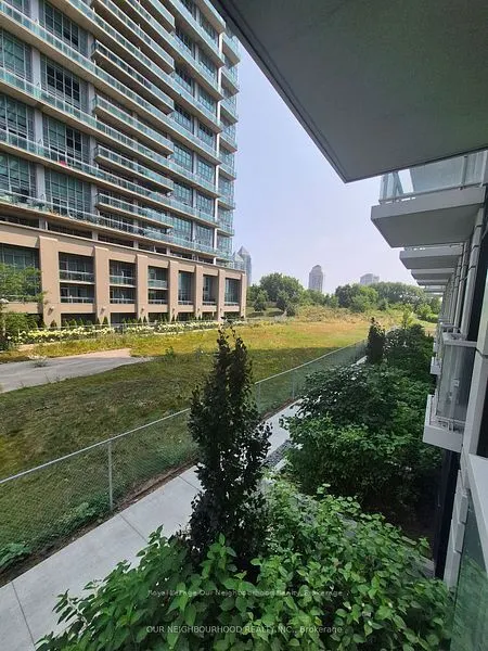 251 Manitoba Street #109