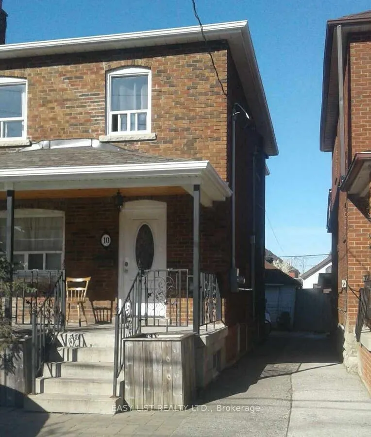 10 Fairbank Avenue