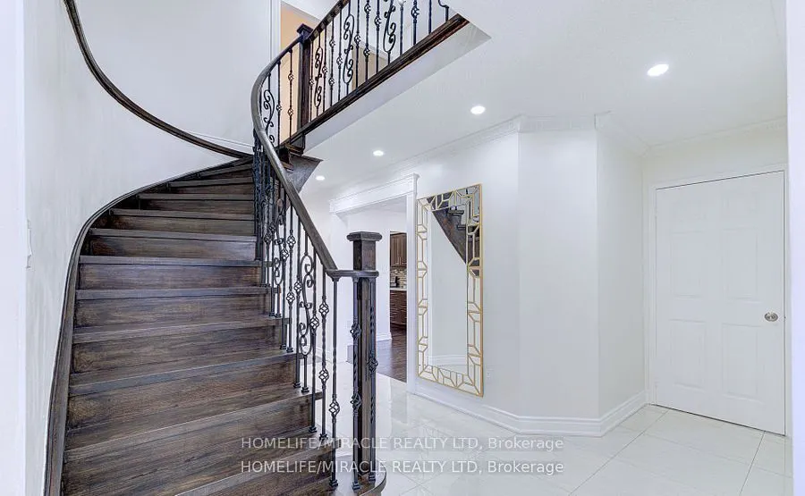 55 Castlehill Road