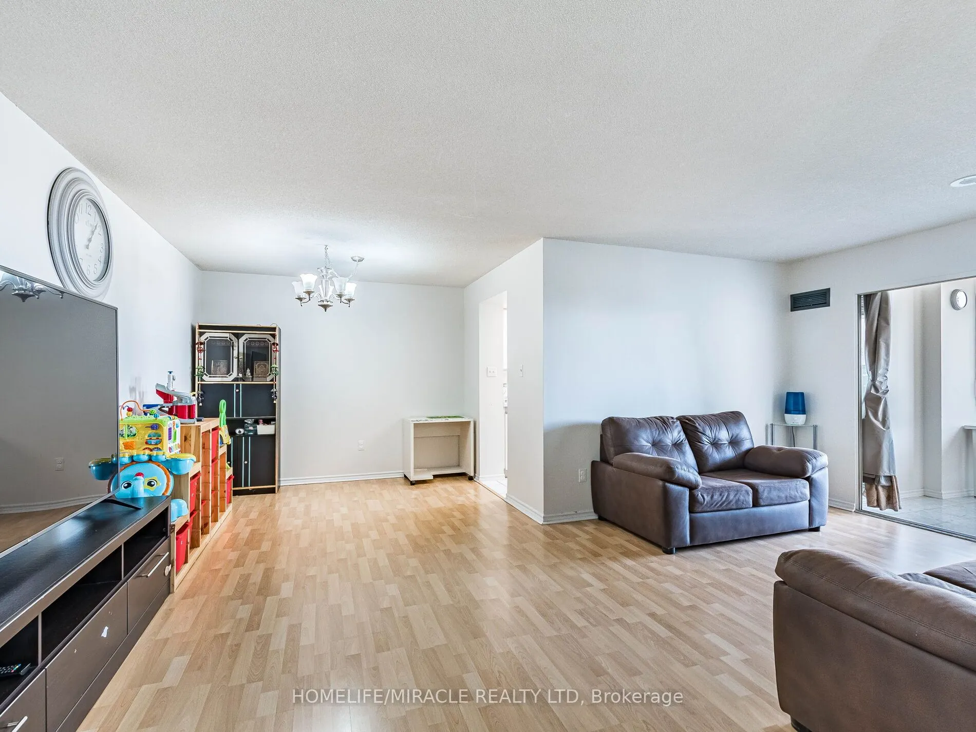 30 Malta Avenue #1809