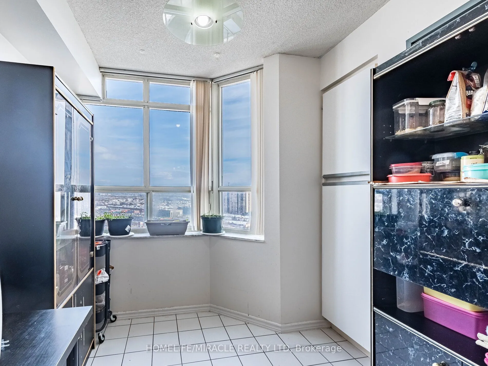 30 Malta Avenue #1809