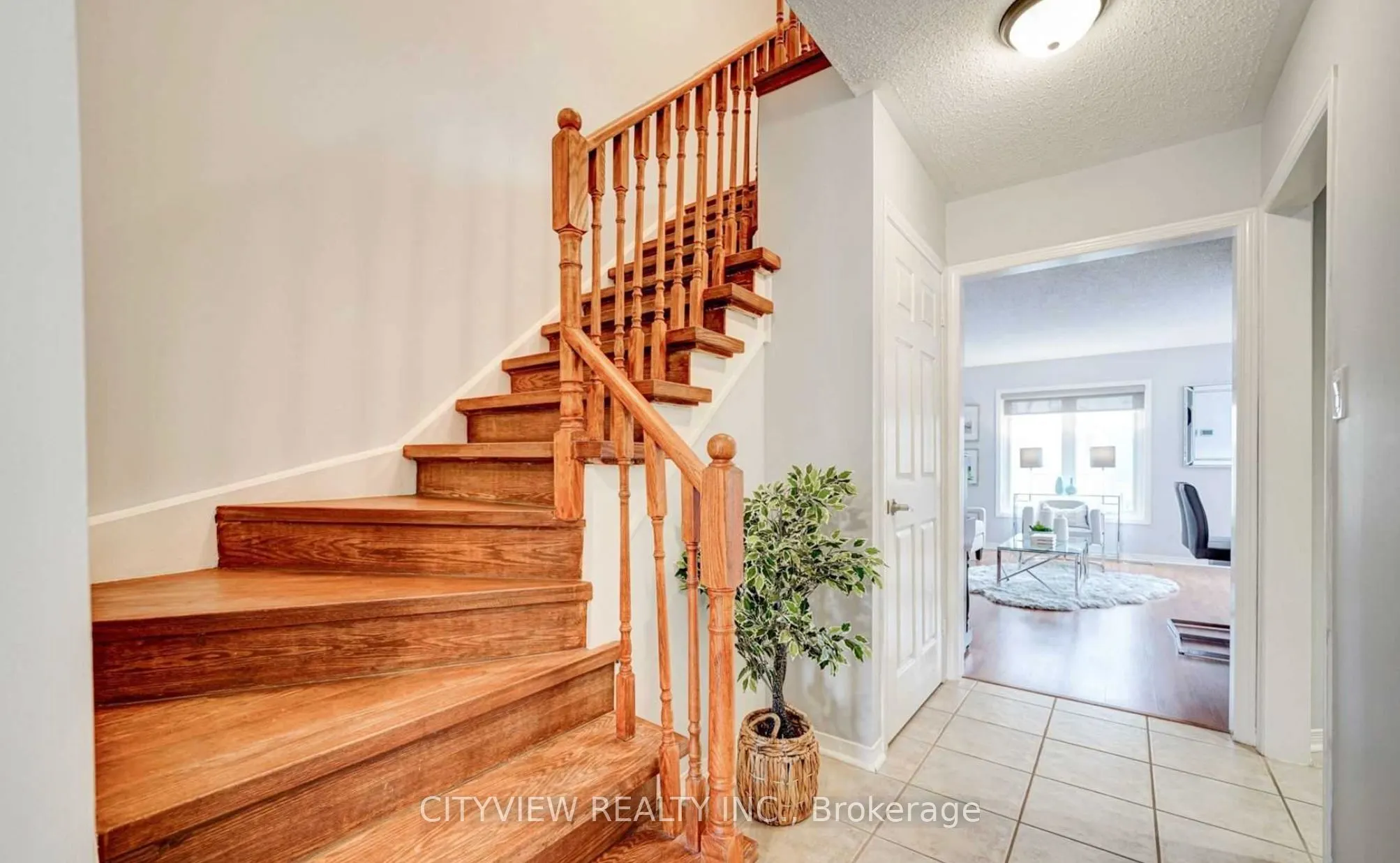 2140 Oakpoint Road