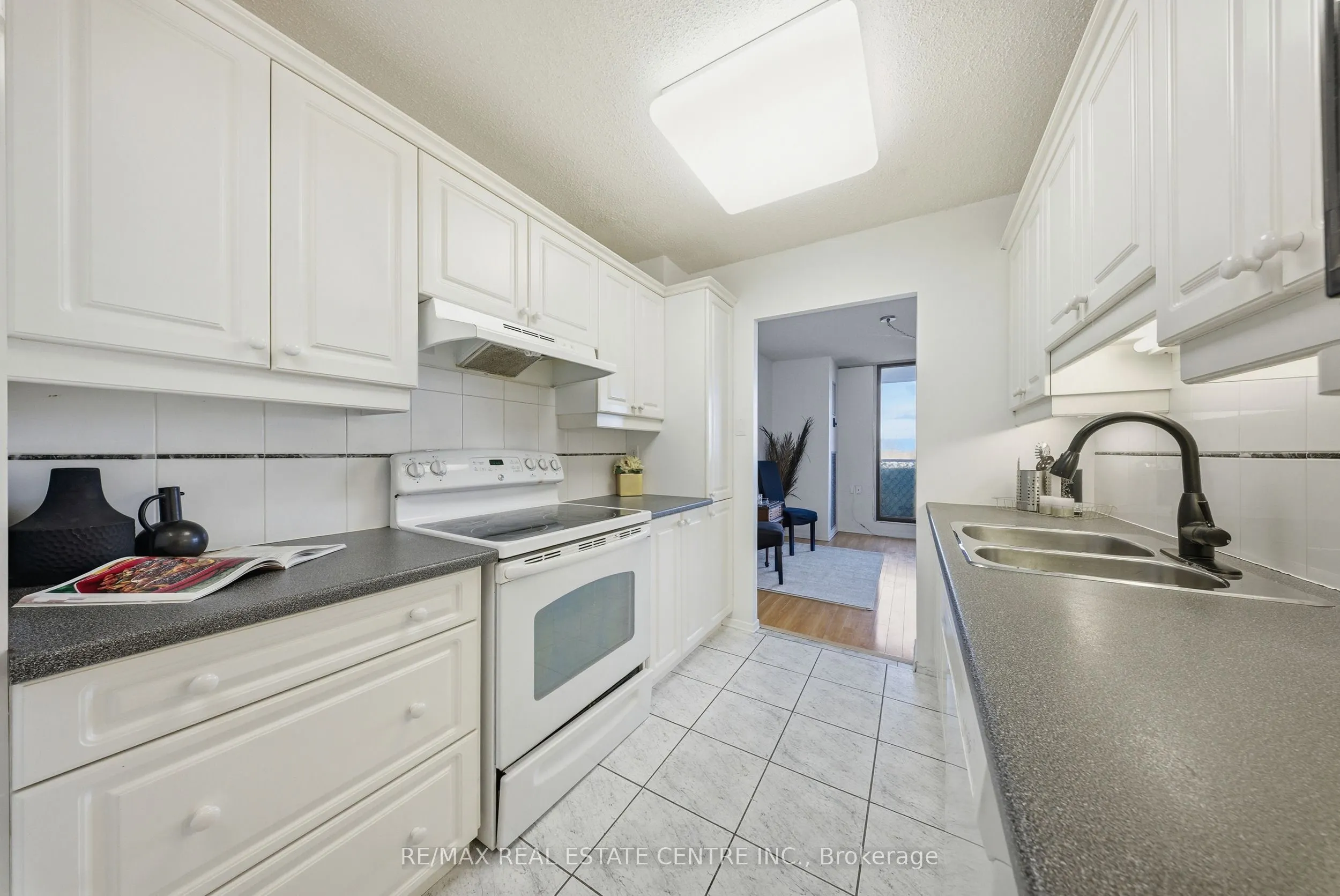 2055 Upper Middle Road #602