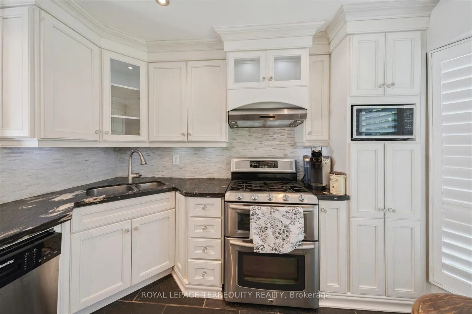 1825 Hyde Mill Crescent #26