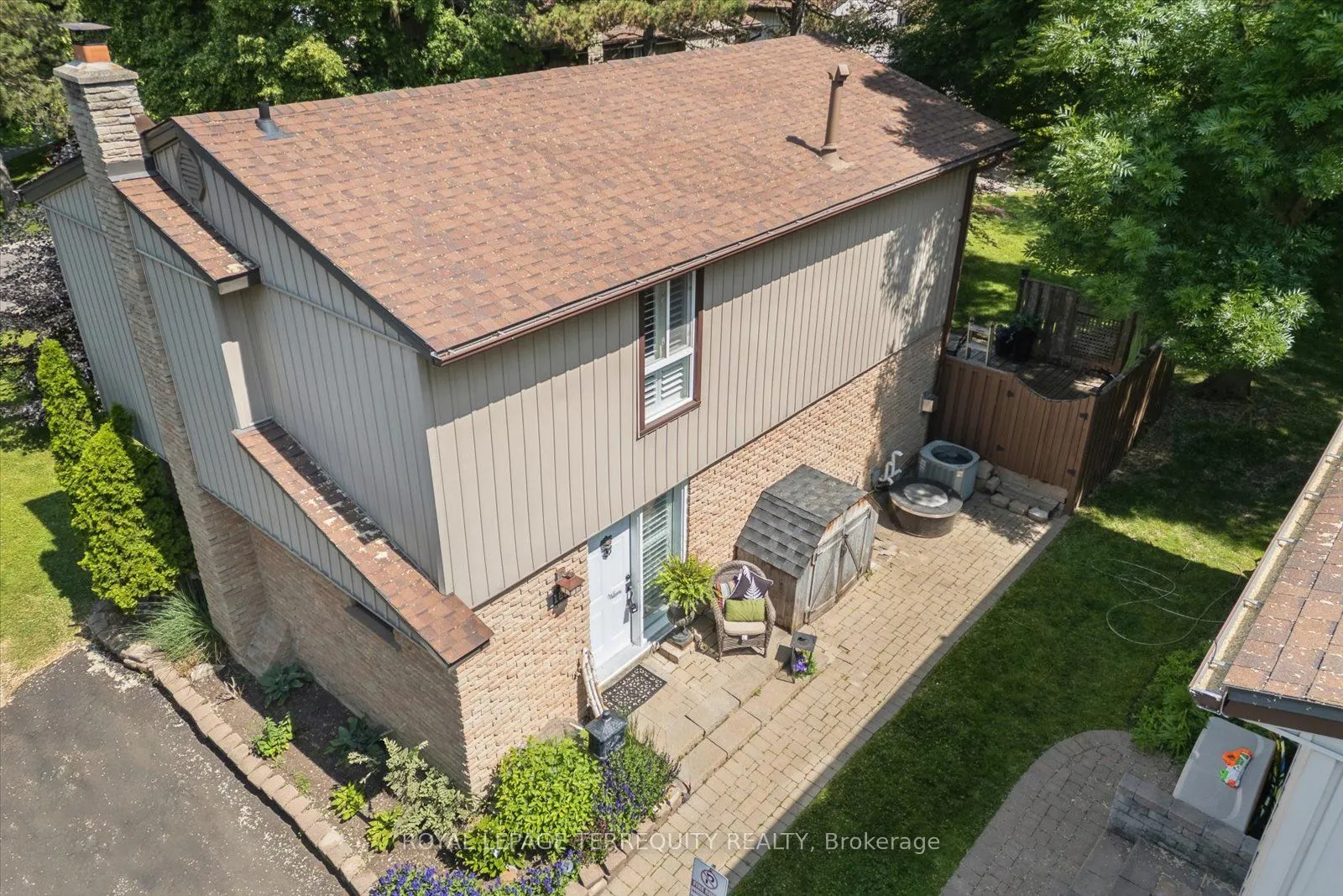 1825 Hyde Mill Crescent #26