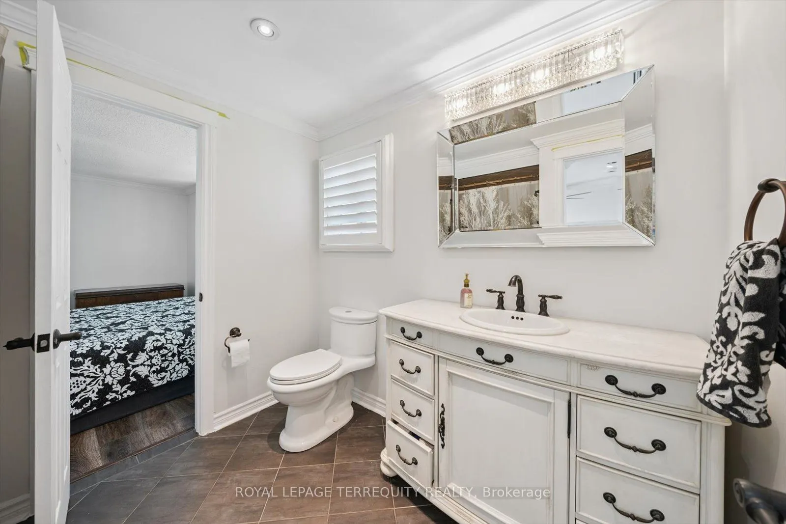 1825 Hyde Mill Crescent #26