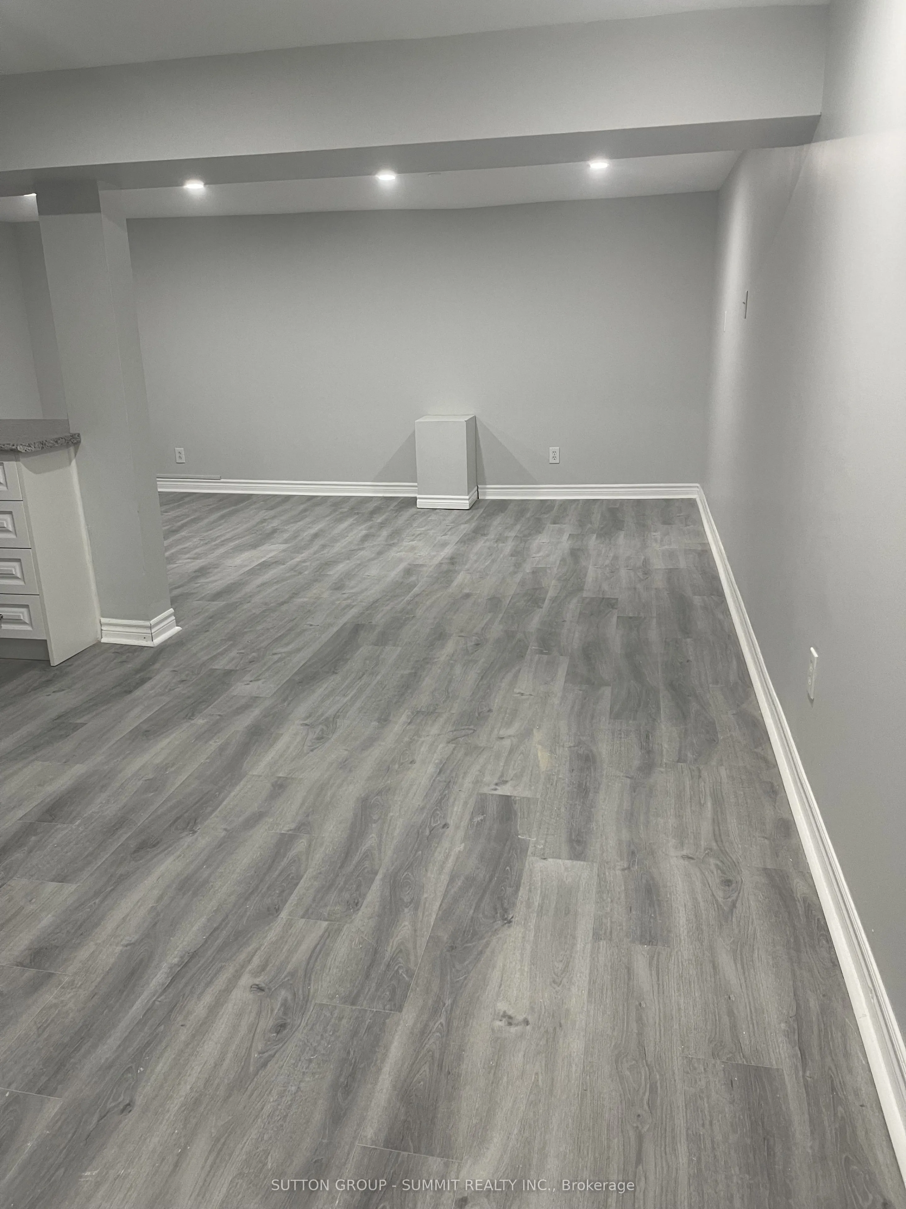 2257 Hanbury Court