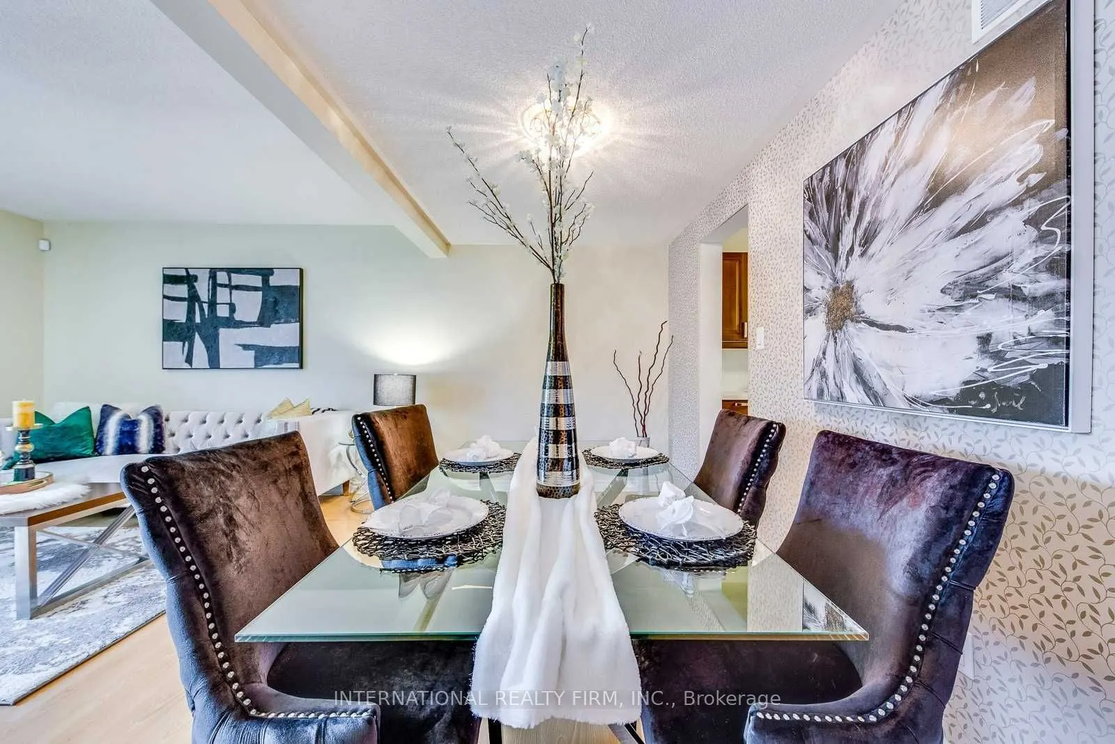 6855 Glen Erin Drive #15