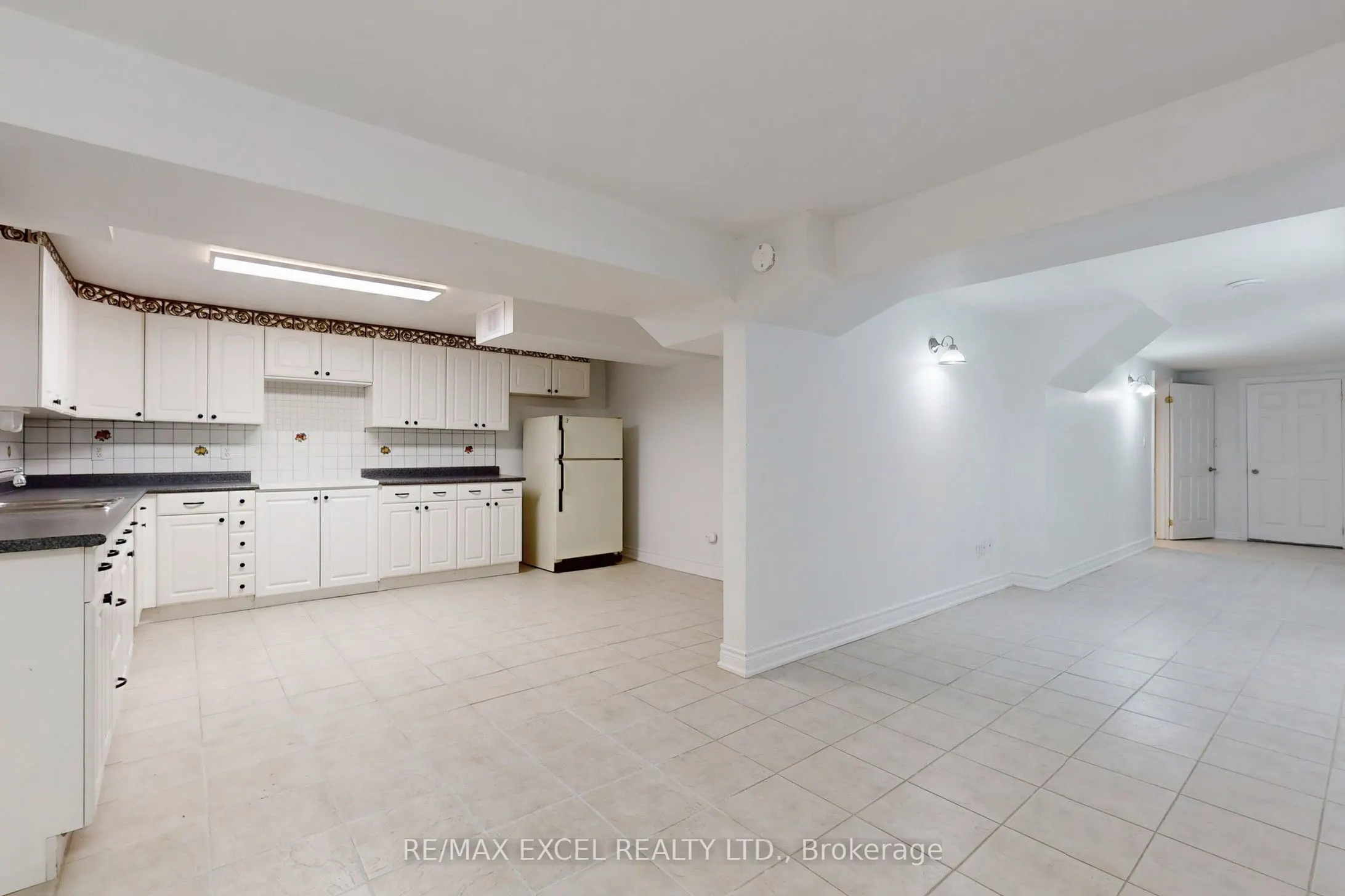 4388 Guildwood Way
