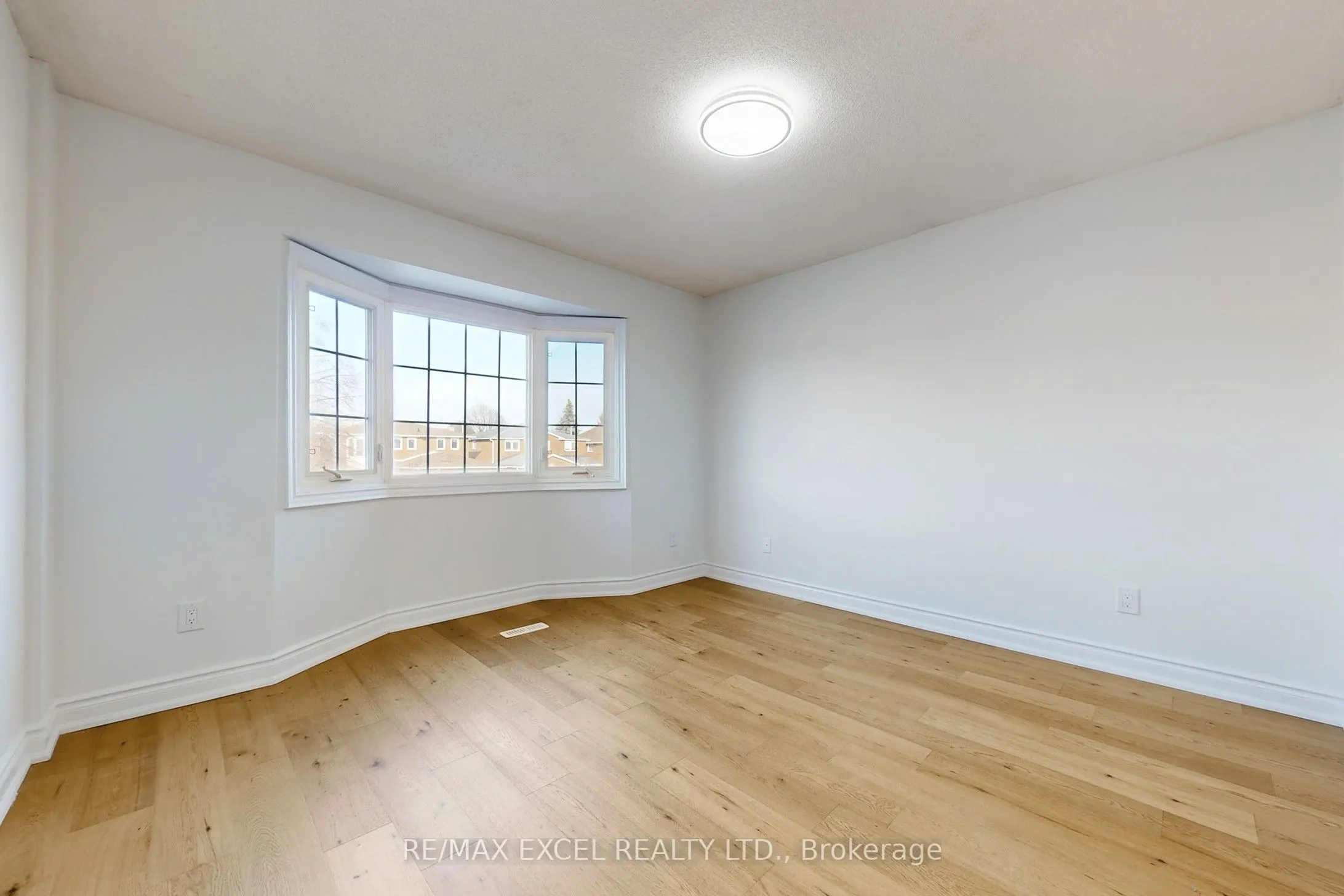 4388 Guildwood Way
