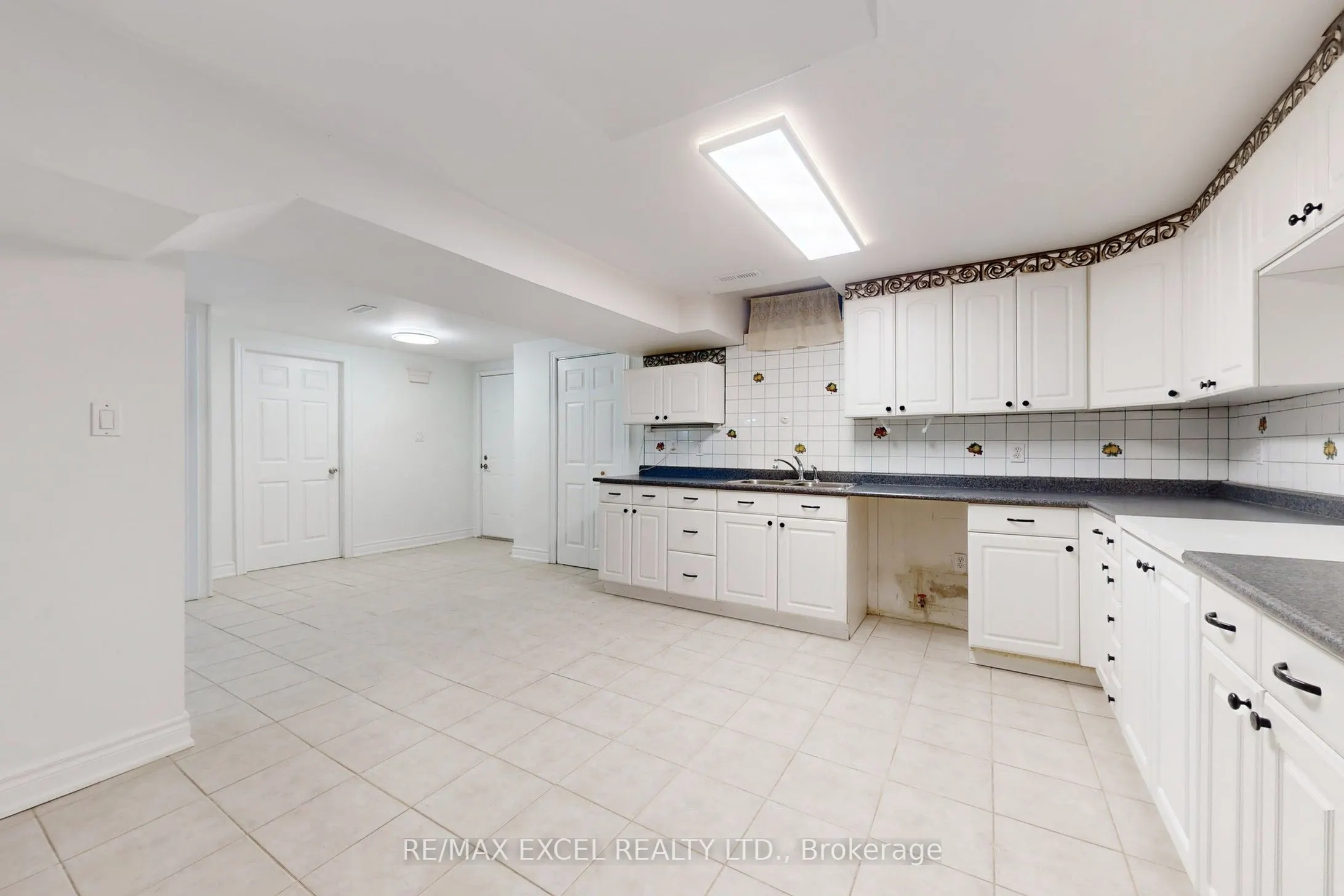 4388 Guildwood Way