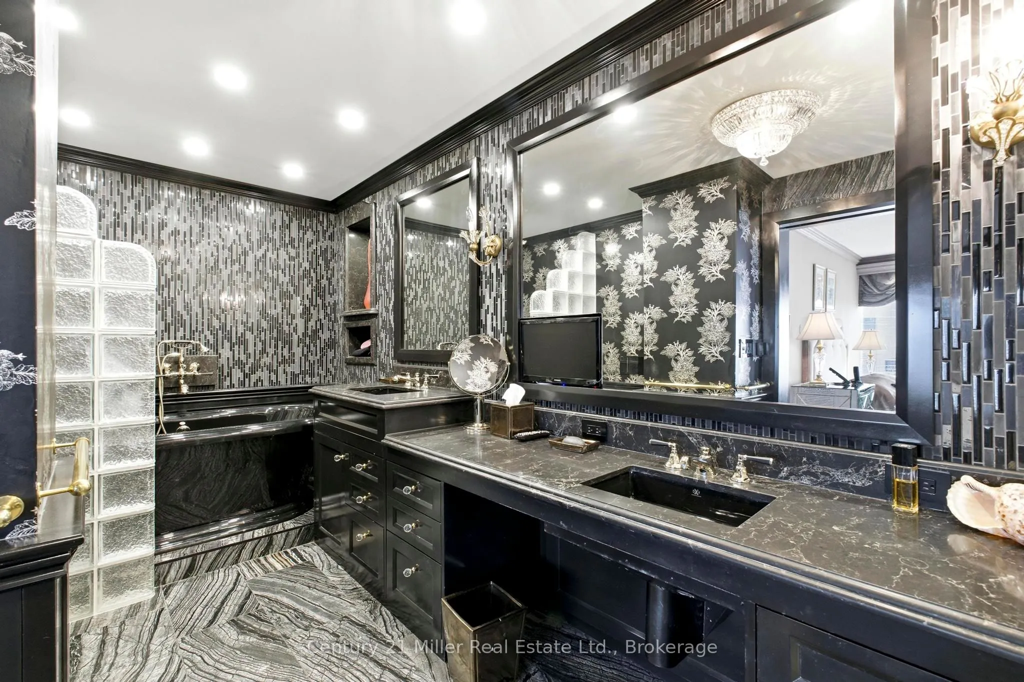 2045 Lake Shore Boulevard W #3606