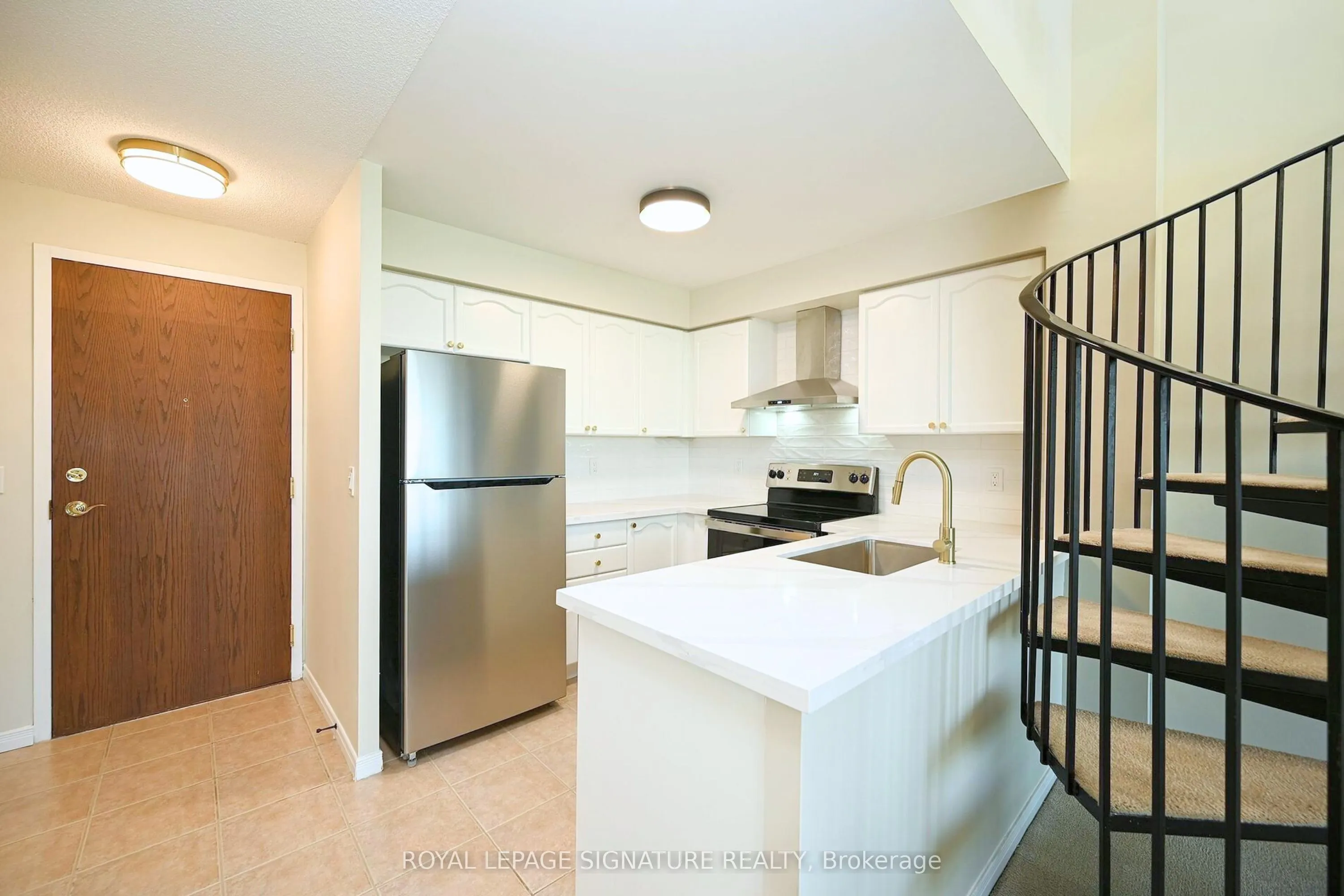 2545 Erin Centre Boulevard #1703