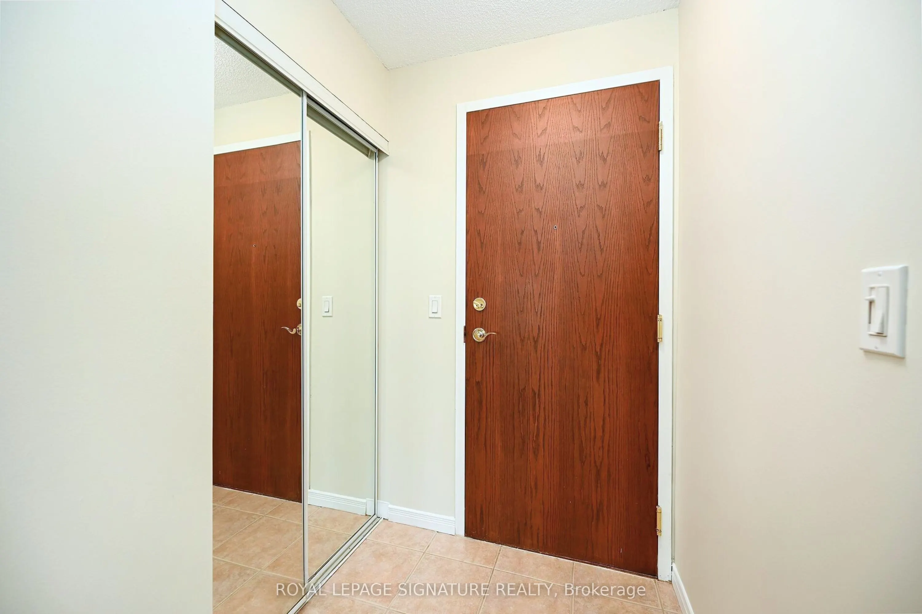 2545 Erin Centre Boulevard #1703
