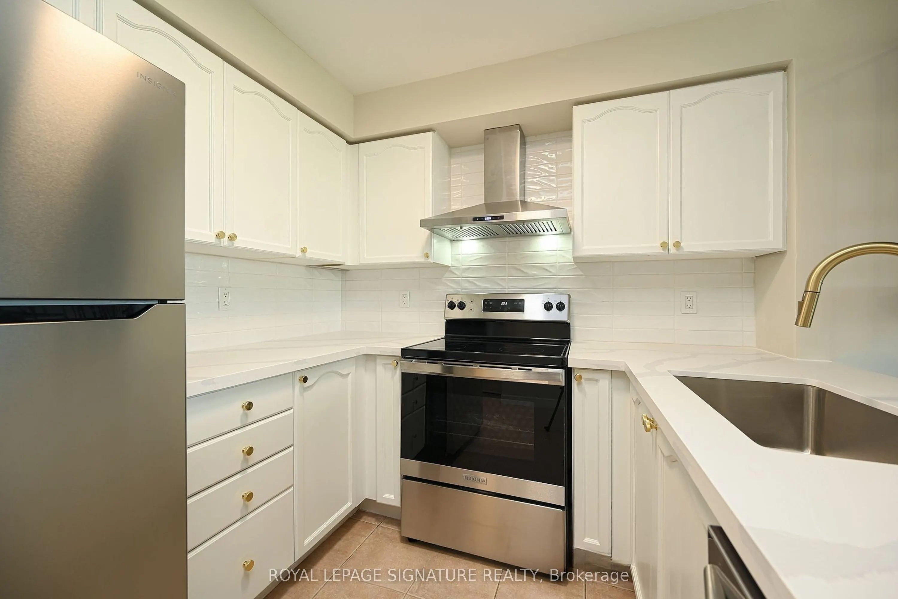 2545 Erin Centre Boulevard #1703