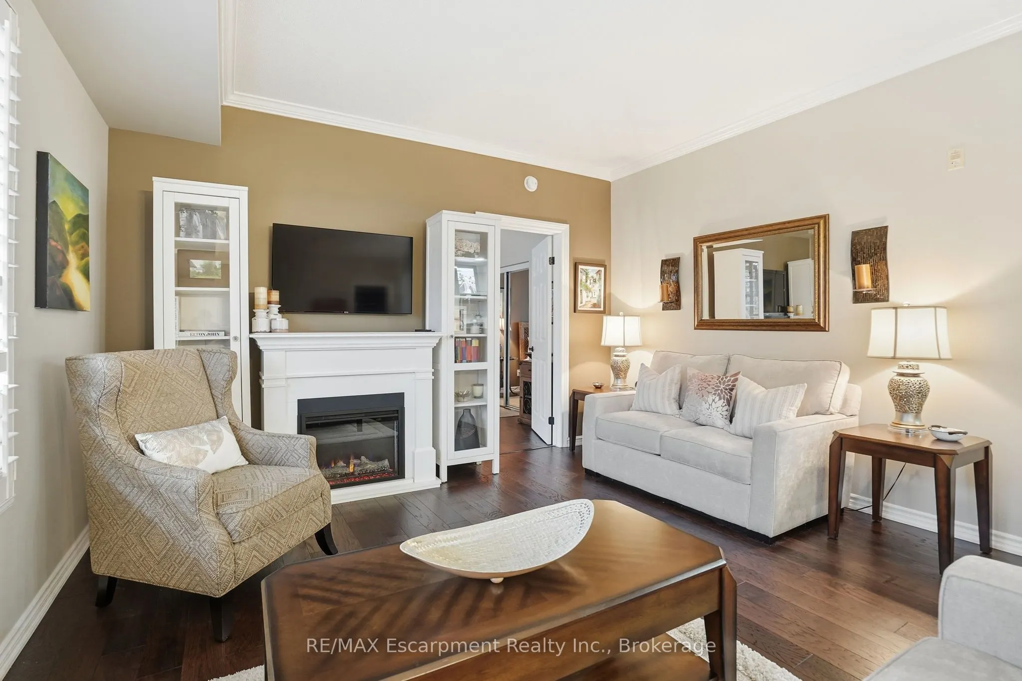 5188 Lakeshore Road #310