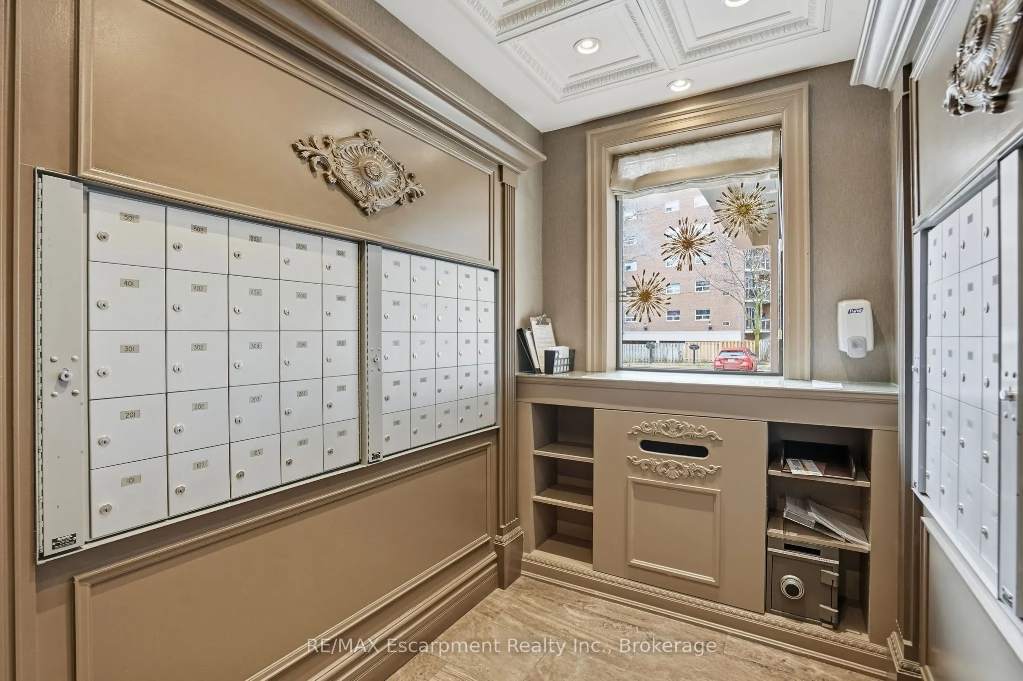 5188 Lakeshore Road #310