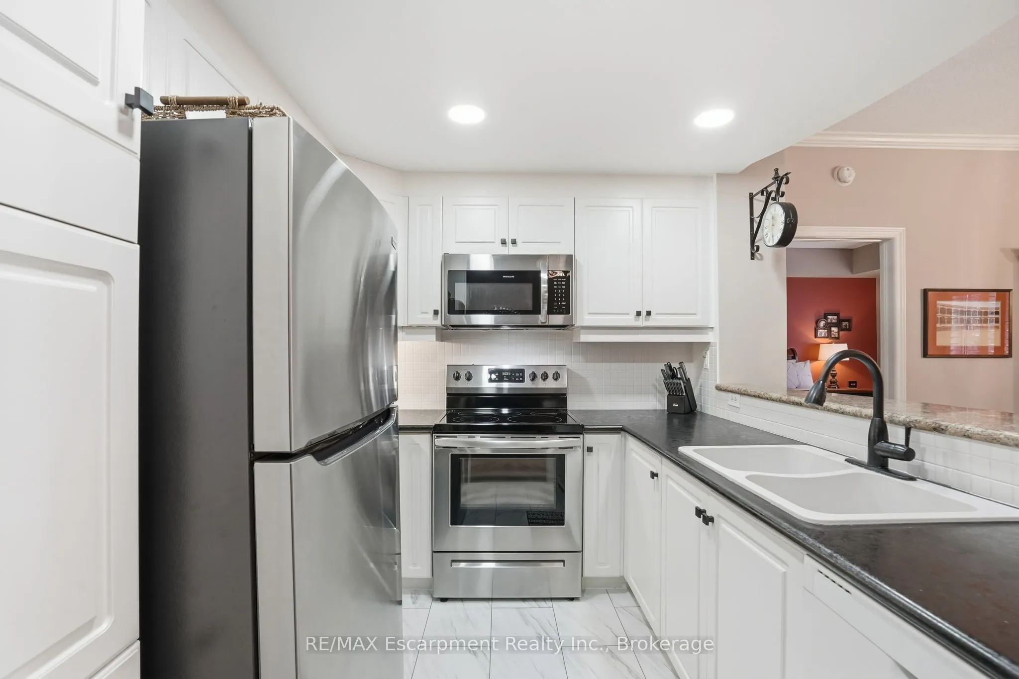 5188 Lakeshore Road #310