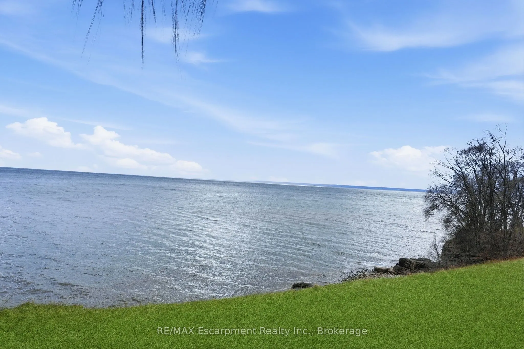 5188 Lakeshore Road #310