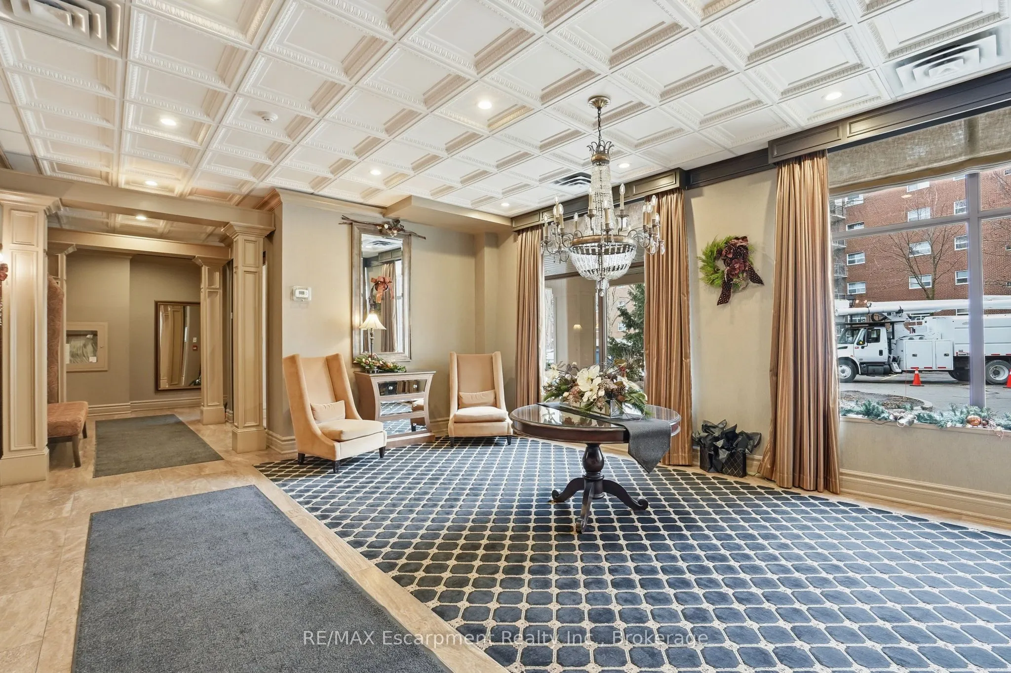 5188 Lakeshore Road #310