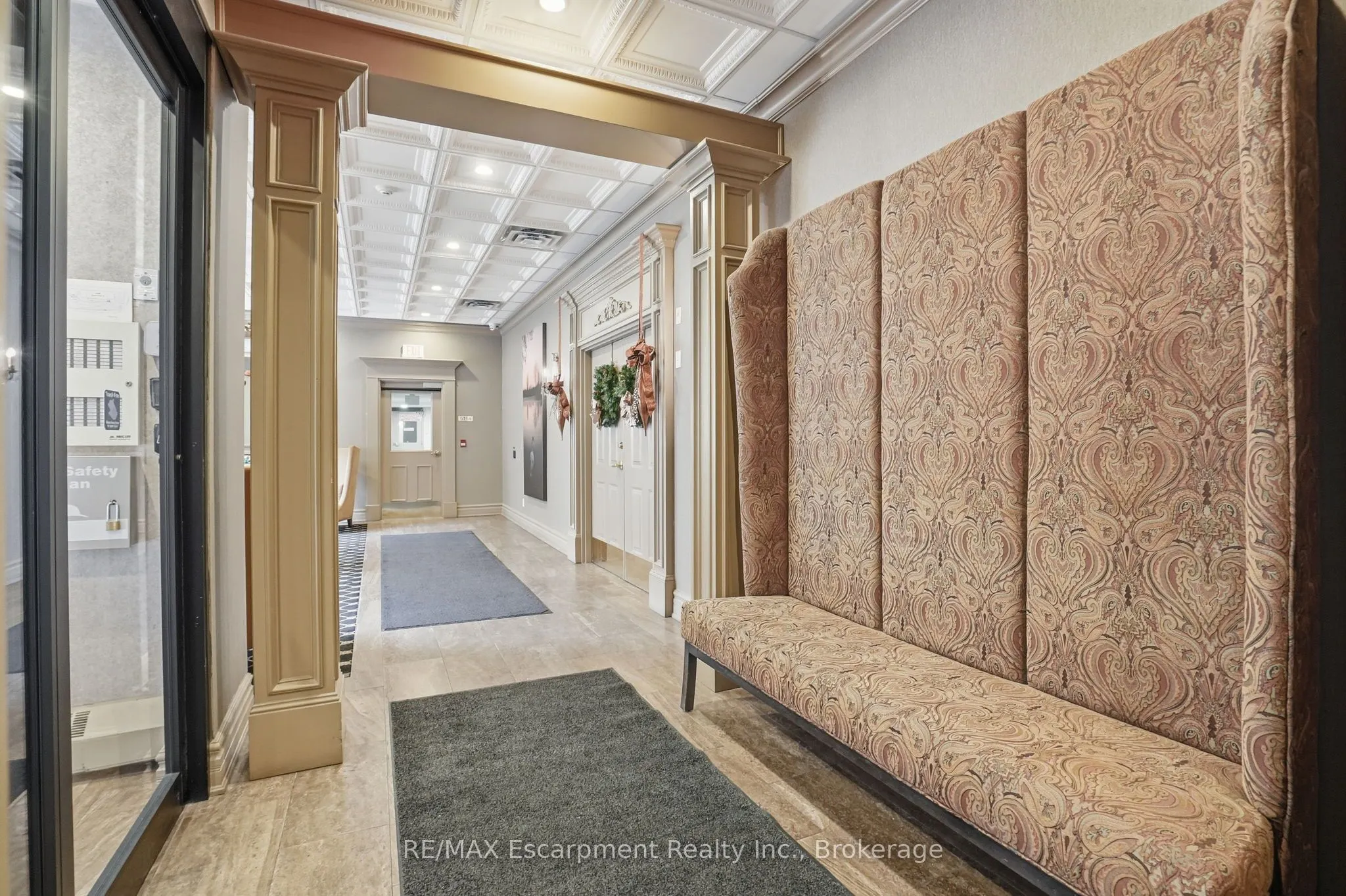 5188 Lakeshore Road #310