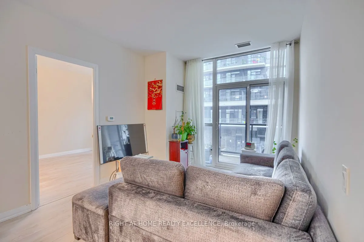 65 Watergarden Drive #201