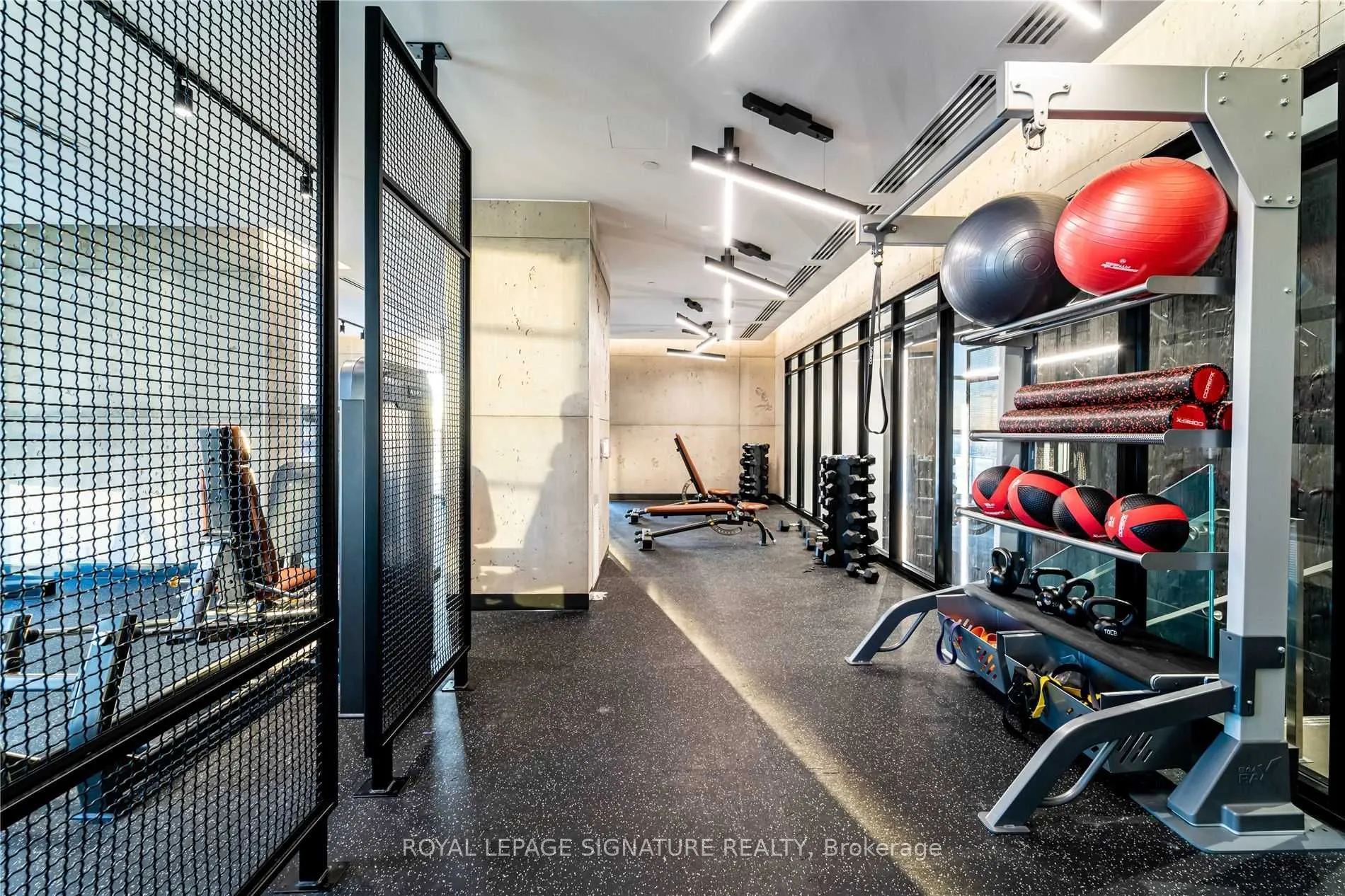 251 Manitoba Street #2704