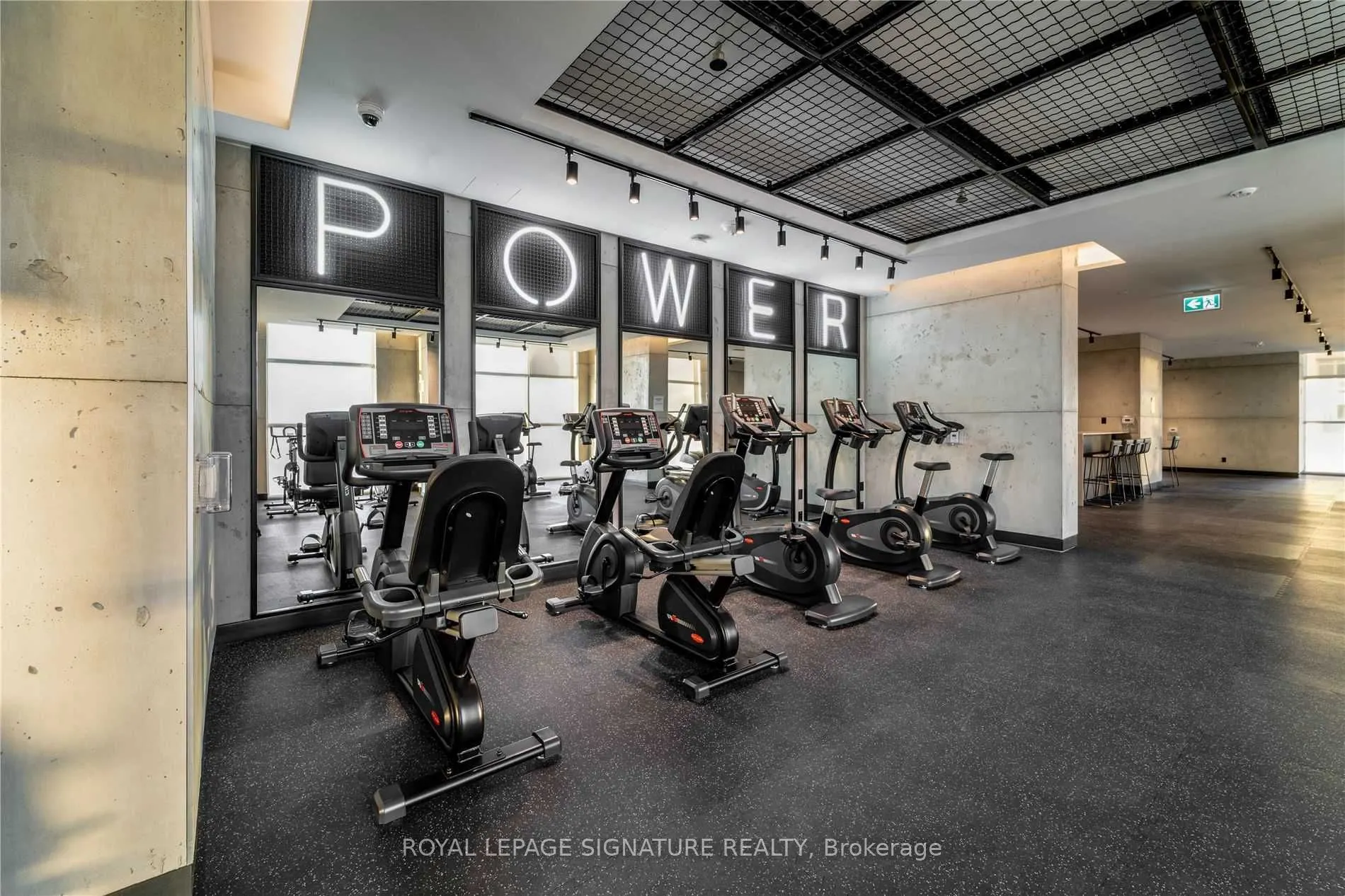251 Manitoba Street #2704