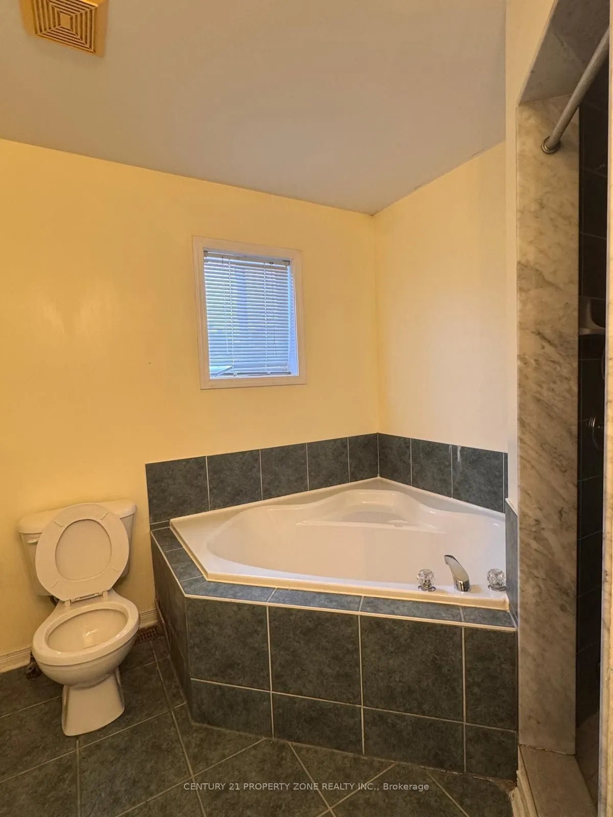 84 Tideland Drive