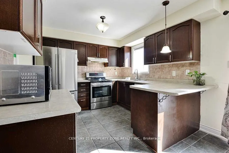 84 Tideland Drive