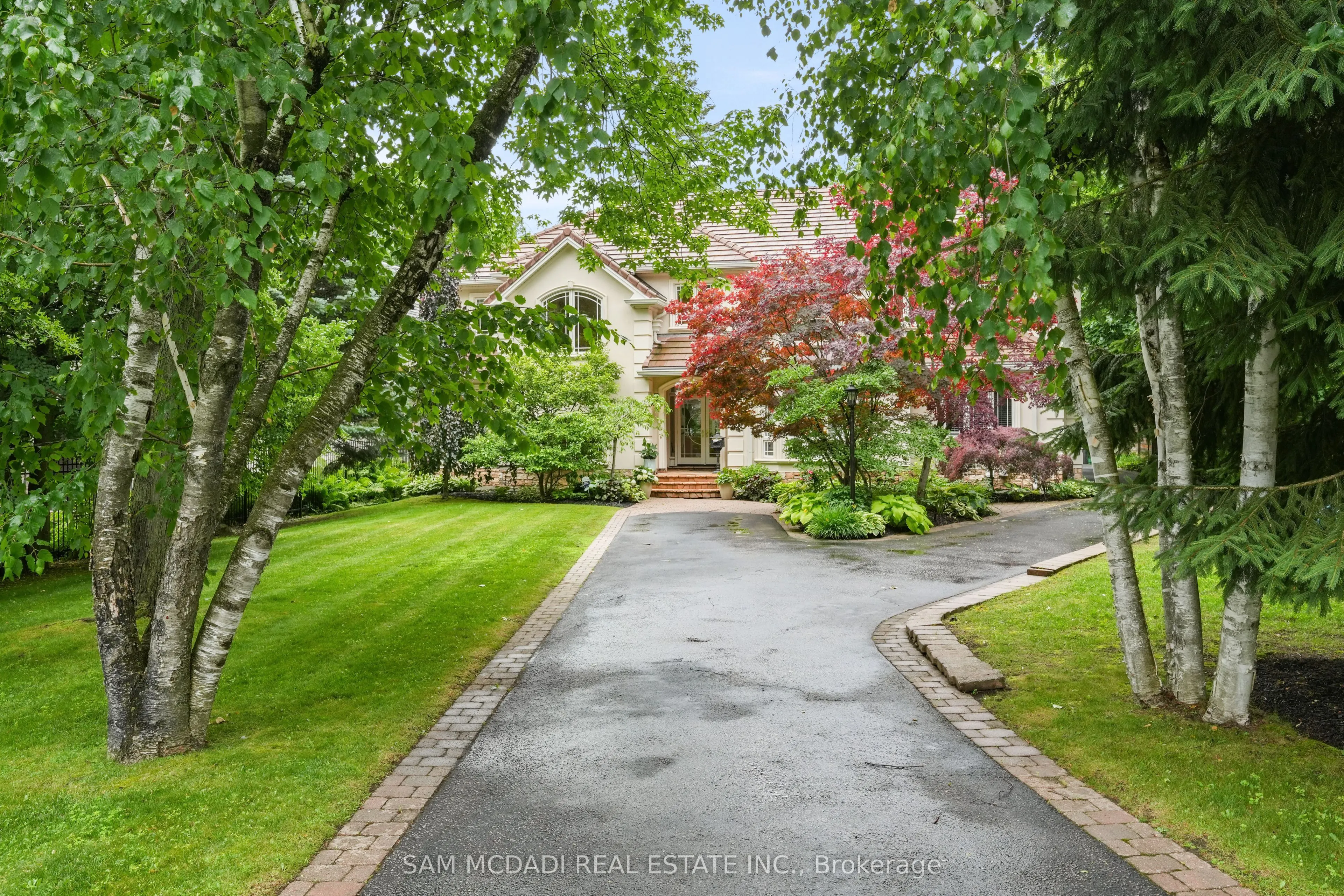 1382 Aldo Drive